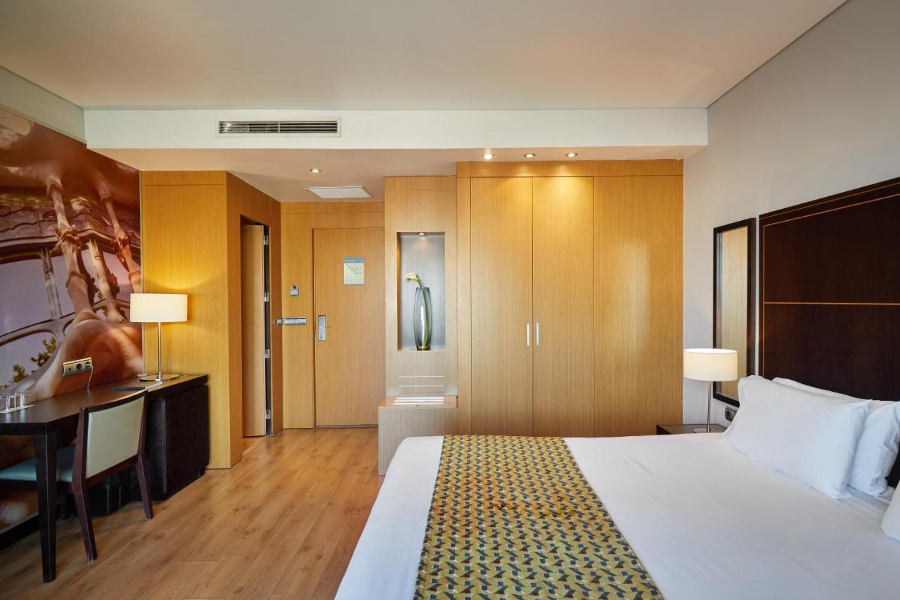Superior Double Room Terrace View