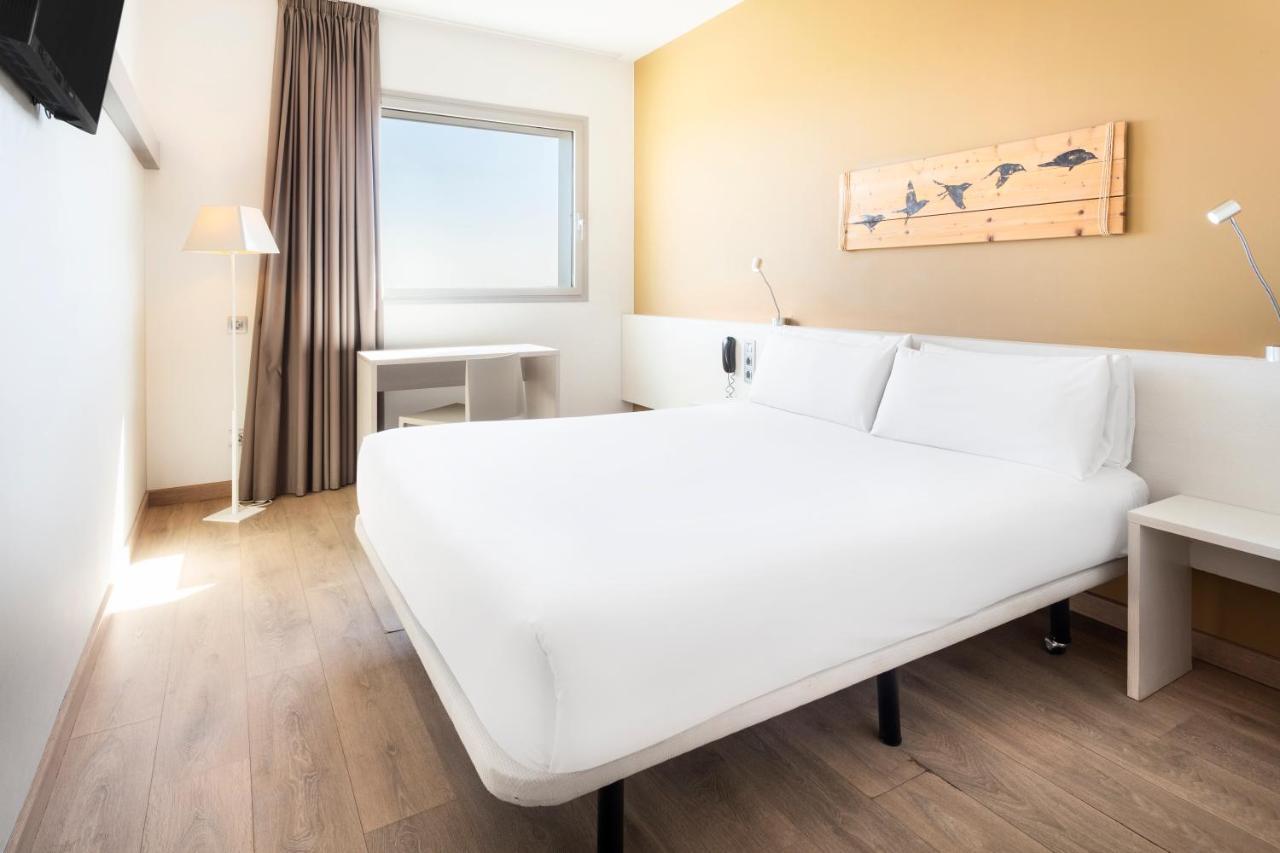 Double Room,1090251378:JPEG