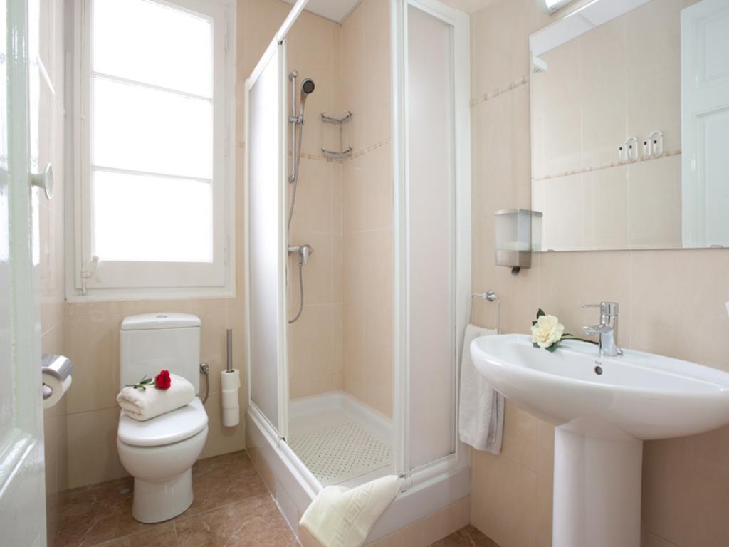 Standard Double Room,1025328253:JPEG