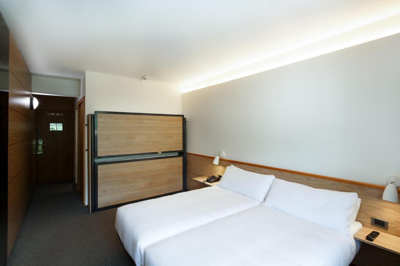 Quadruple Room,1132096692:JPEG