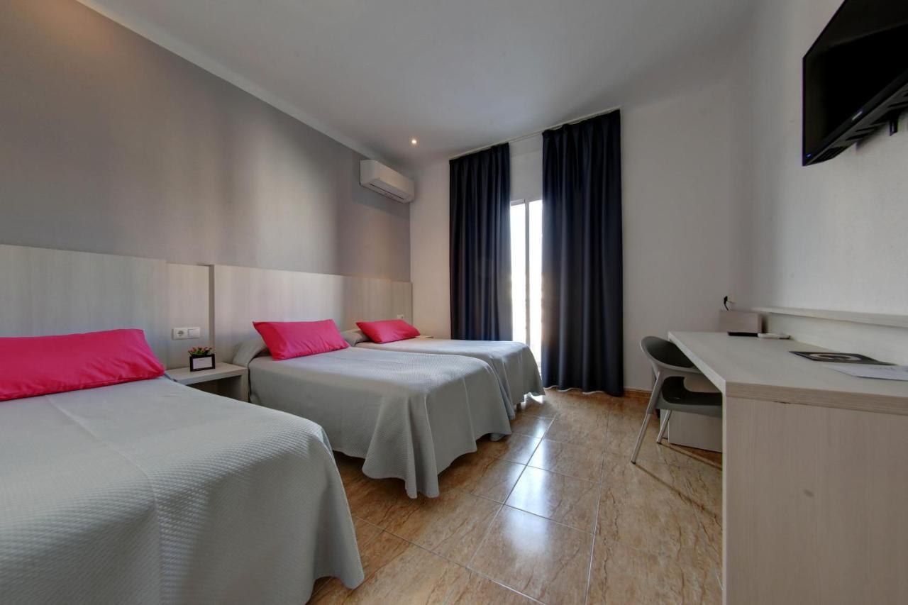 Triple Room,1551876814:JPEG