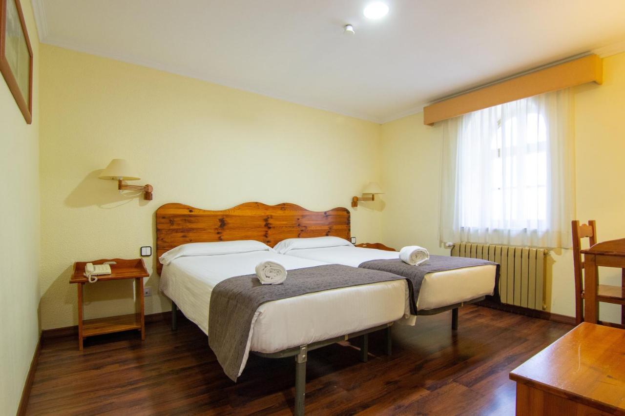 Twin Room,1161863082:JPEG