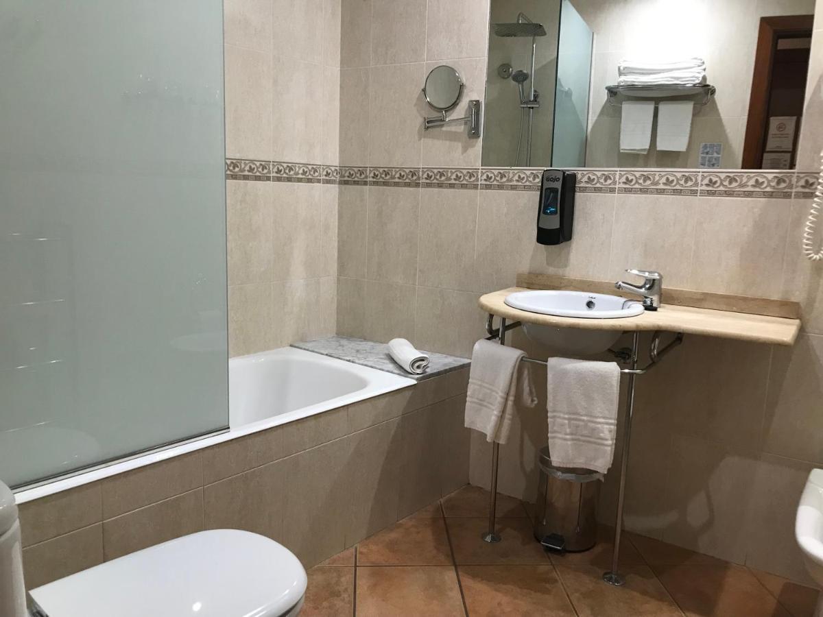 Triple Room,974917666:JPEG