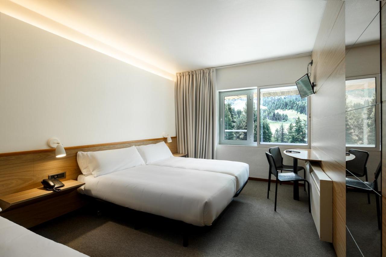 Quadruple Room,1132096692:JPEG