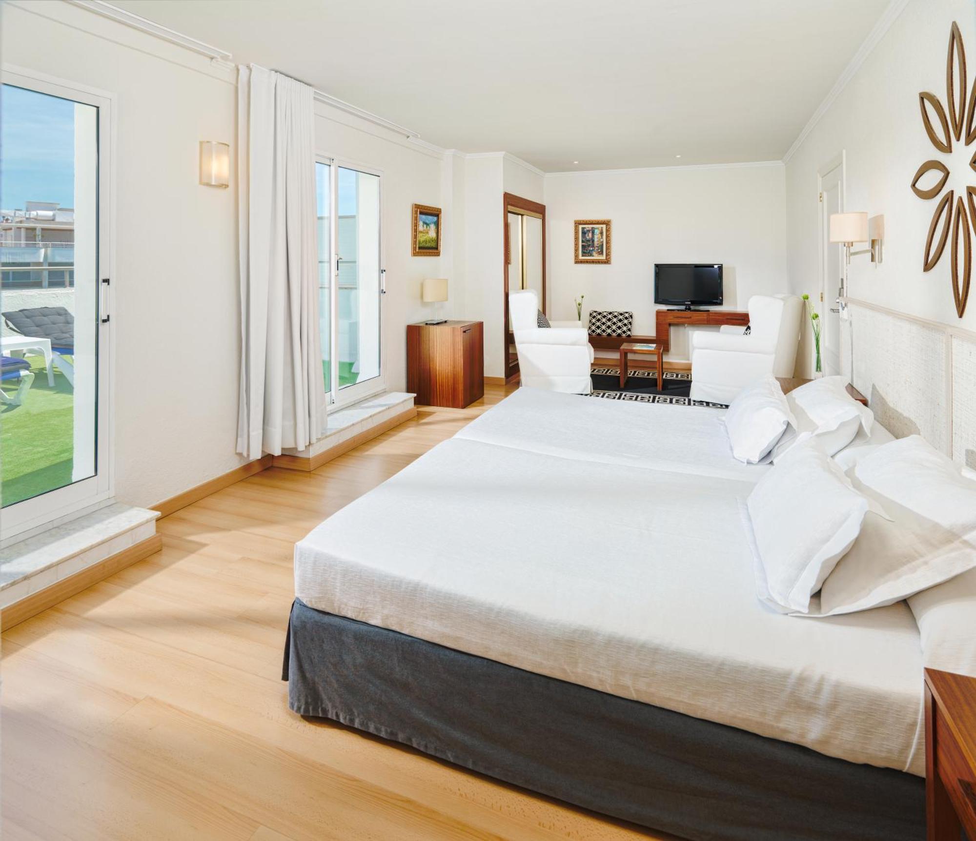 Superior Double Room (2 Adults),1207681198:JPEG