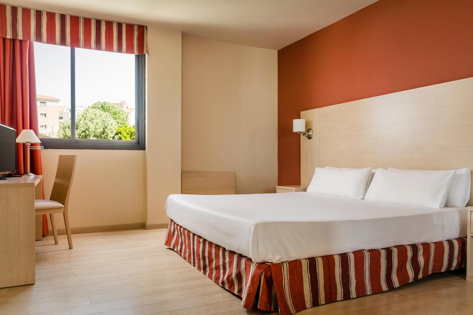 Suite Room,1207772050:JPEG