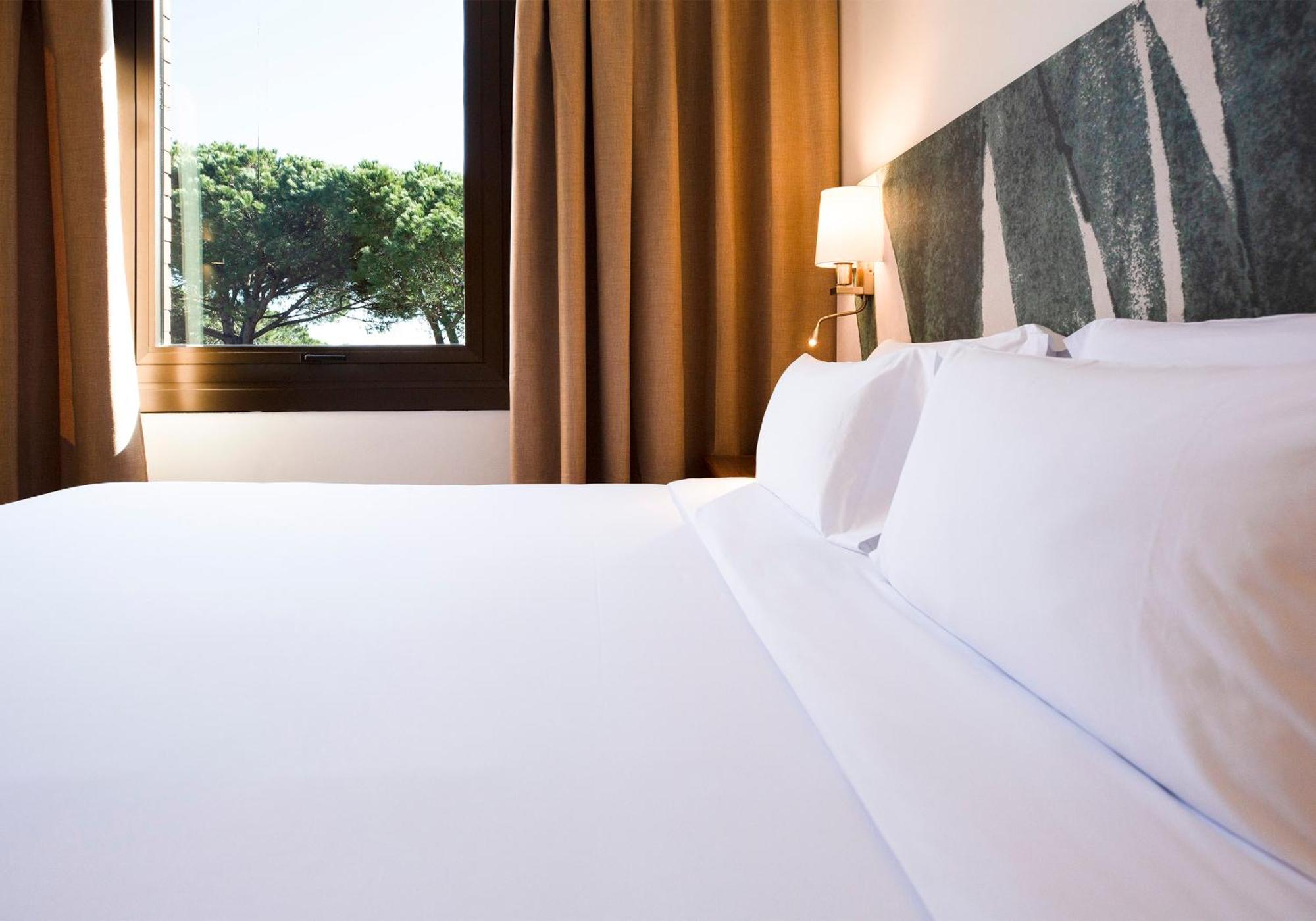 Superior Double or Twin Room with Extra Bed,1207830865:JPEG