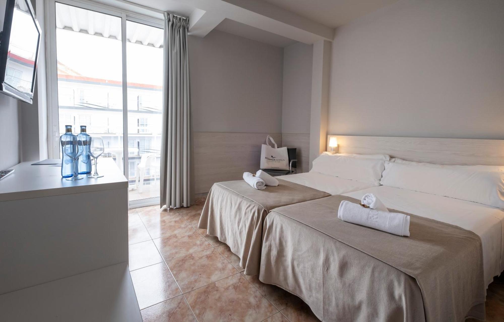 Twin Room,724989835:JPEG