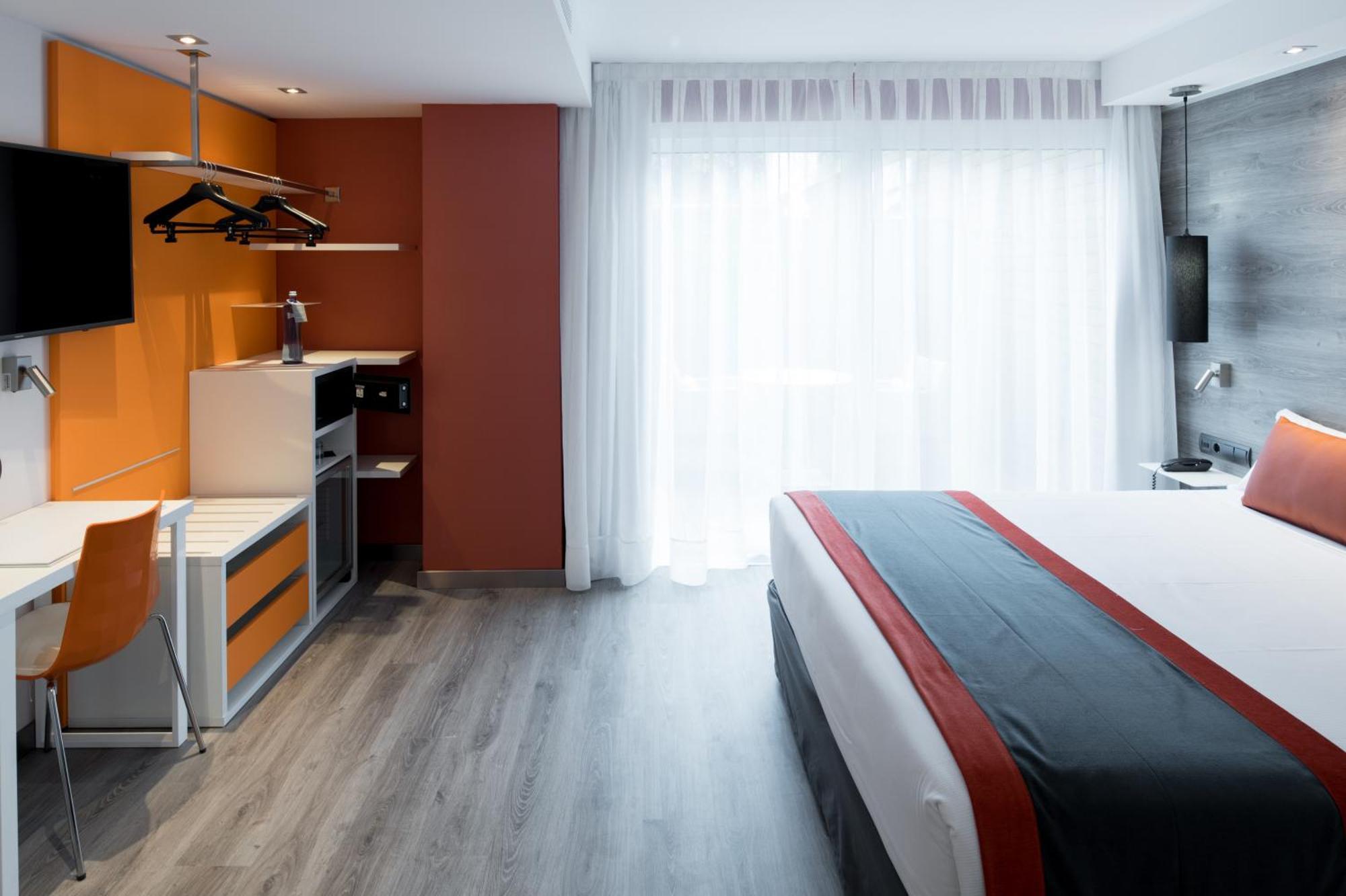 Premium Familiy Room,643821123:JPEG