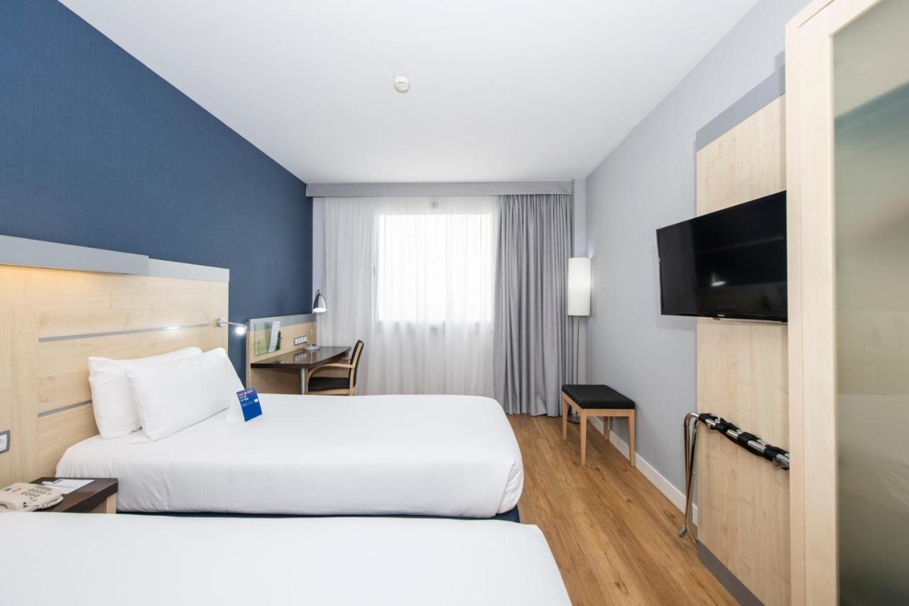 Standard Twin Room,1259110417:JPEG
