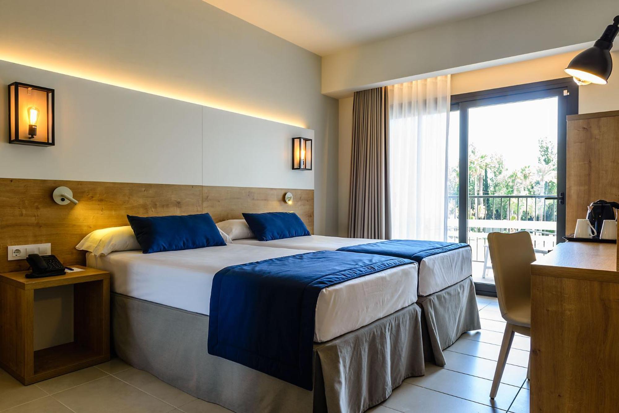 Double or Twin Room,1308753523:JPEG