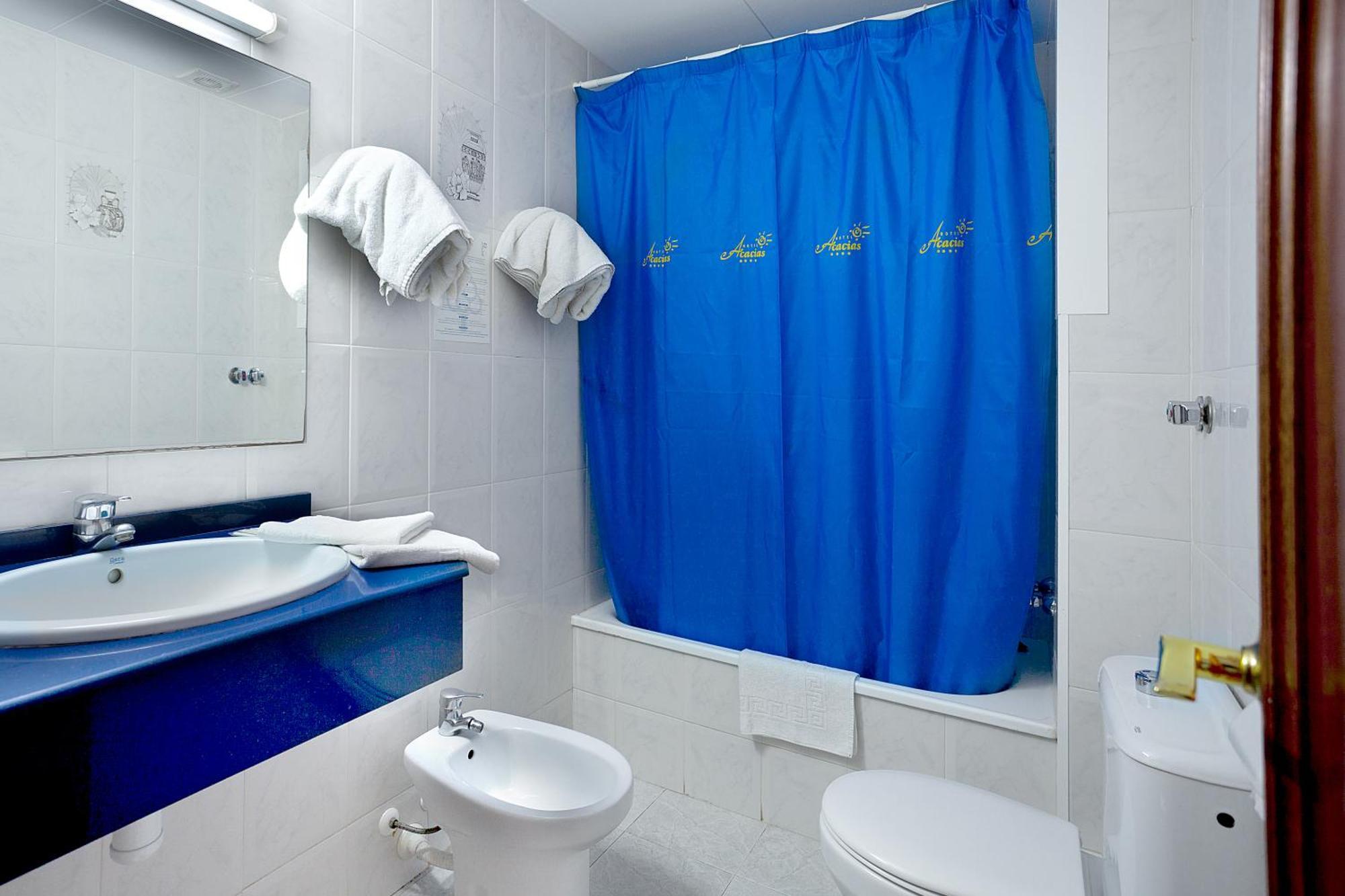 Standard Double Room,1381051907:JPEG
