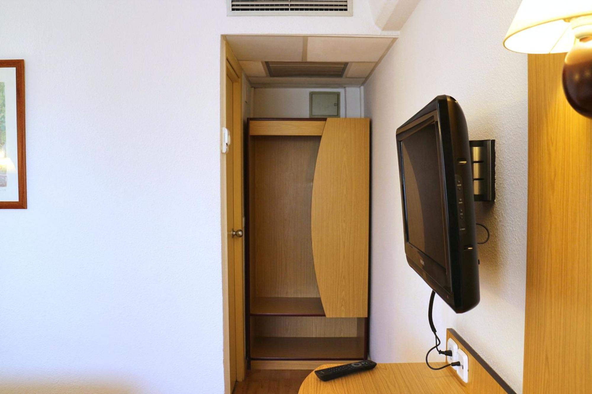 Double Room,1273133131:JPEG