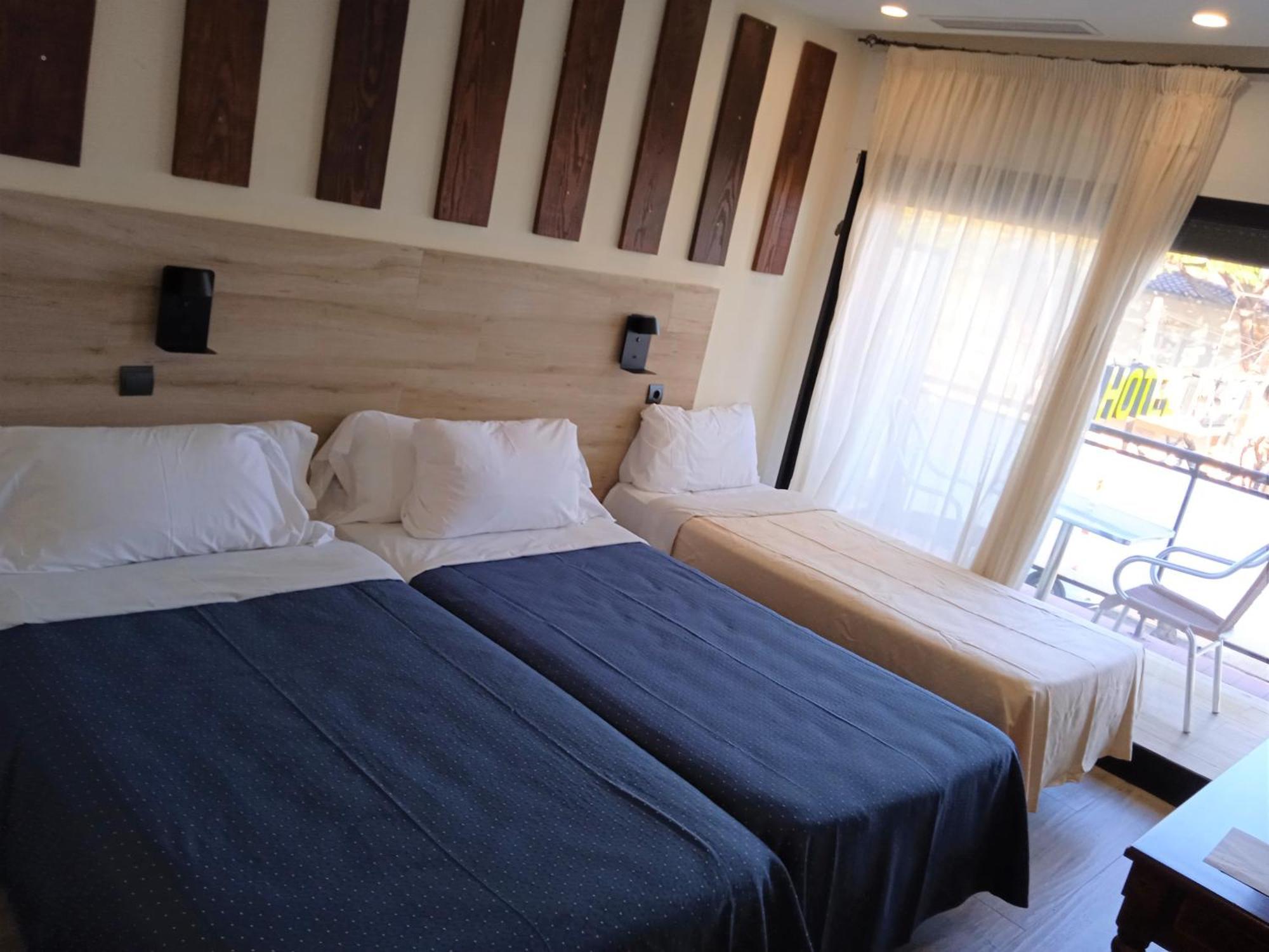 Standard Triple Room Terrace,1278064492:JPEG