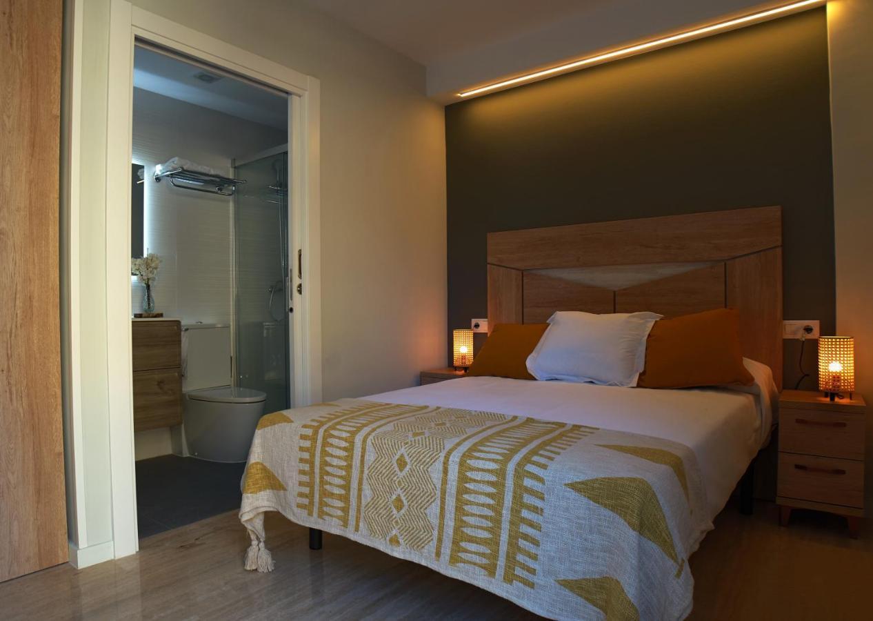 Double Room Balcony,1313425801:JPEG