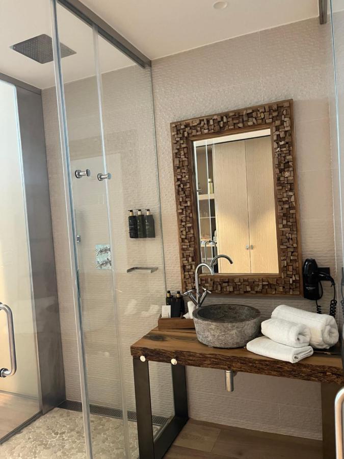 Junior Suite,1323229318:JPEG