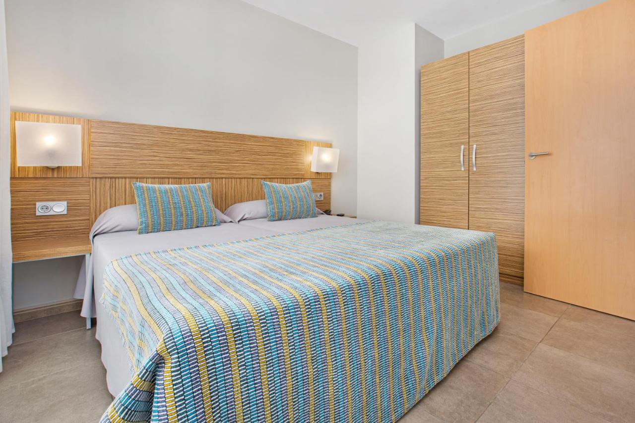 One-Bedroom Apartment,1431962371:JPEG