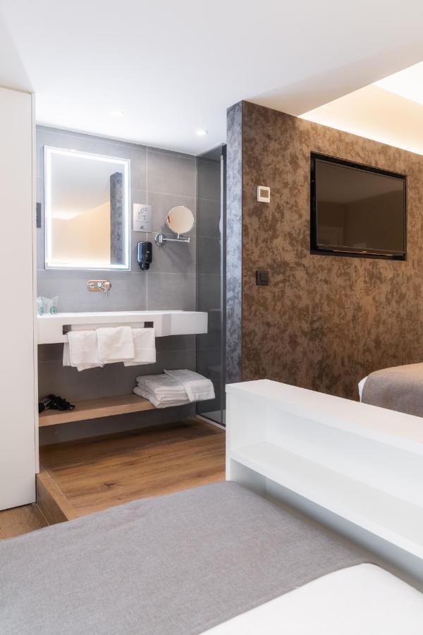 Triple Room,1421035260:JPEG