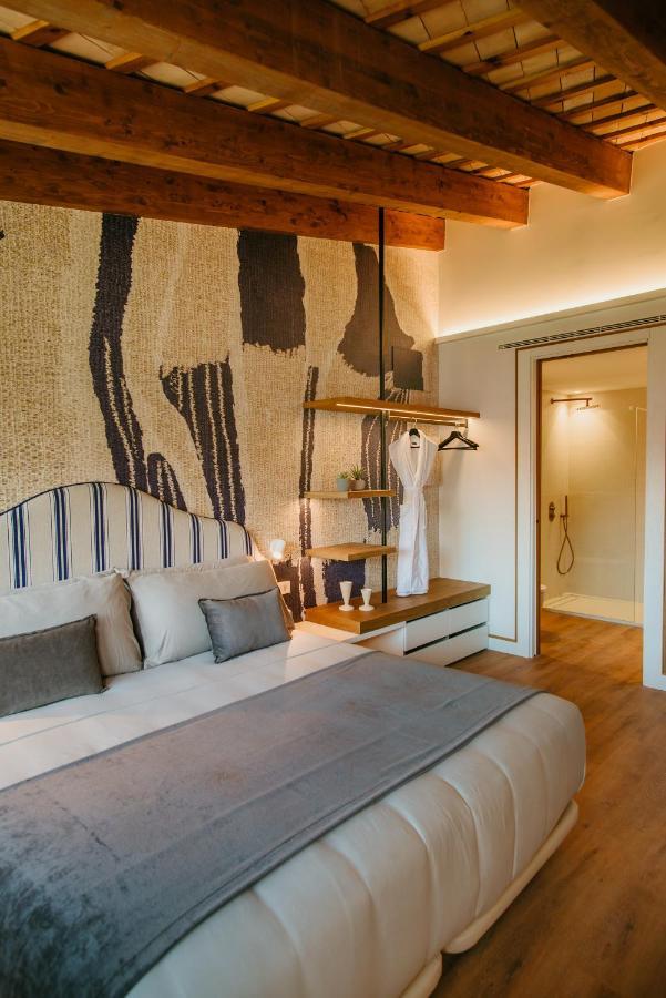 Large Double Room,1465885292:JPEG