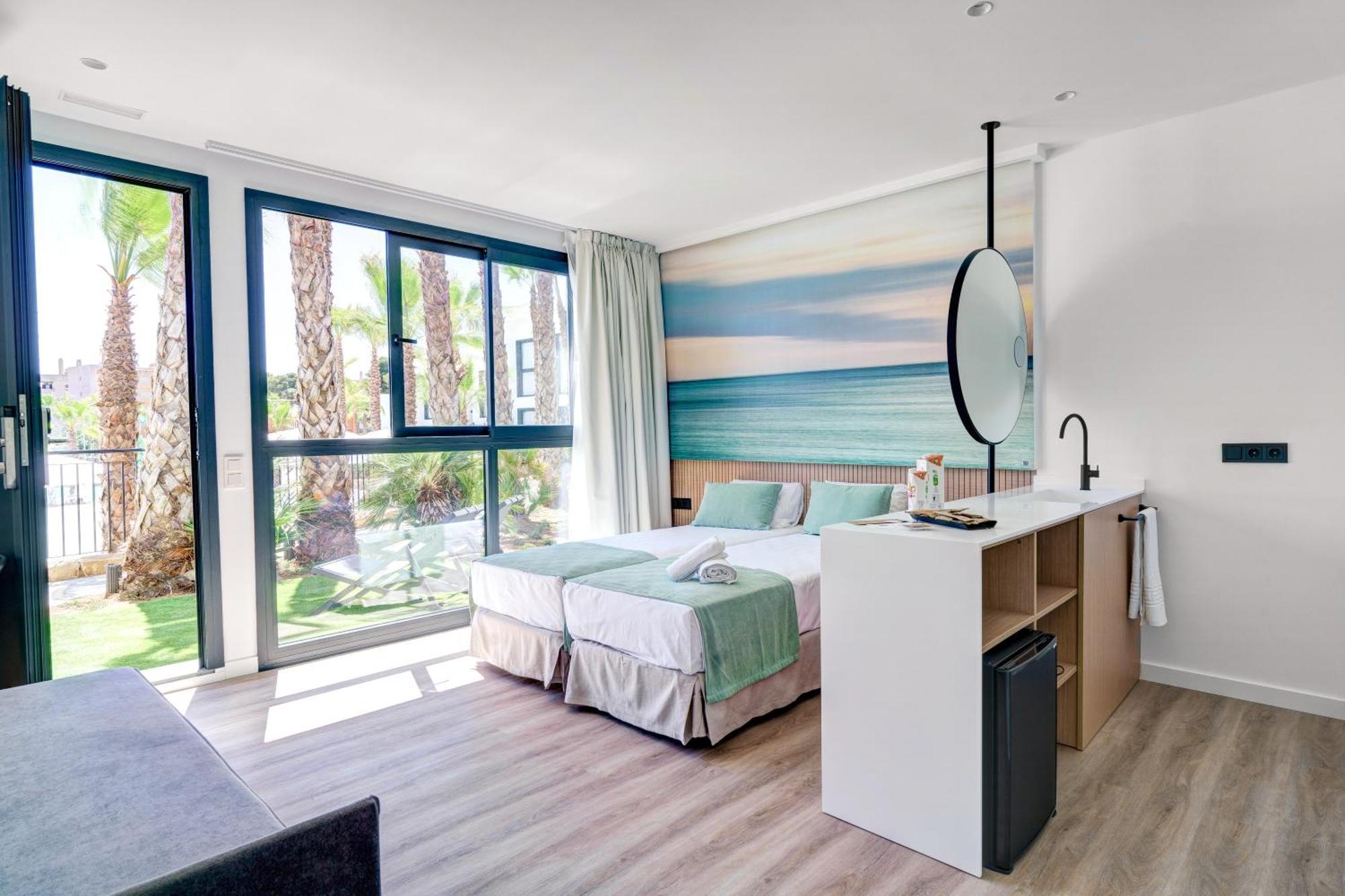 Double Room Terrace,1538827195:JPEG