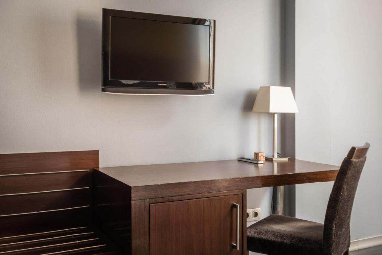 Double Room (1 Adult),1498595119:JPEG