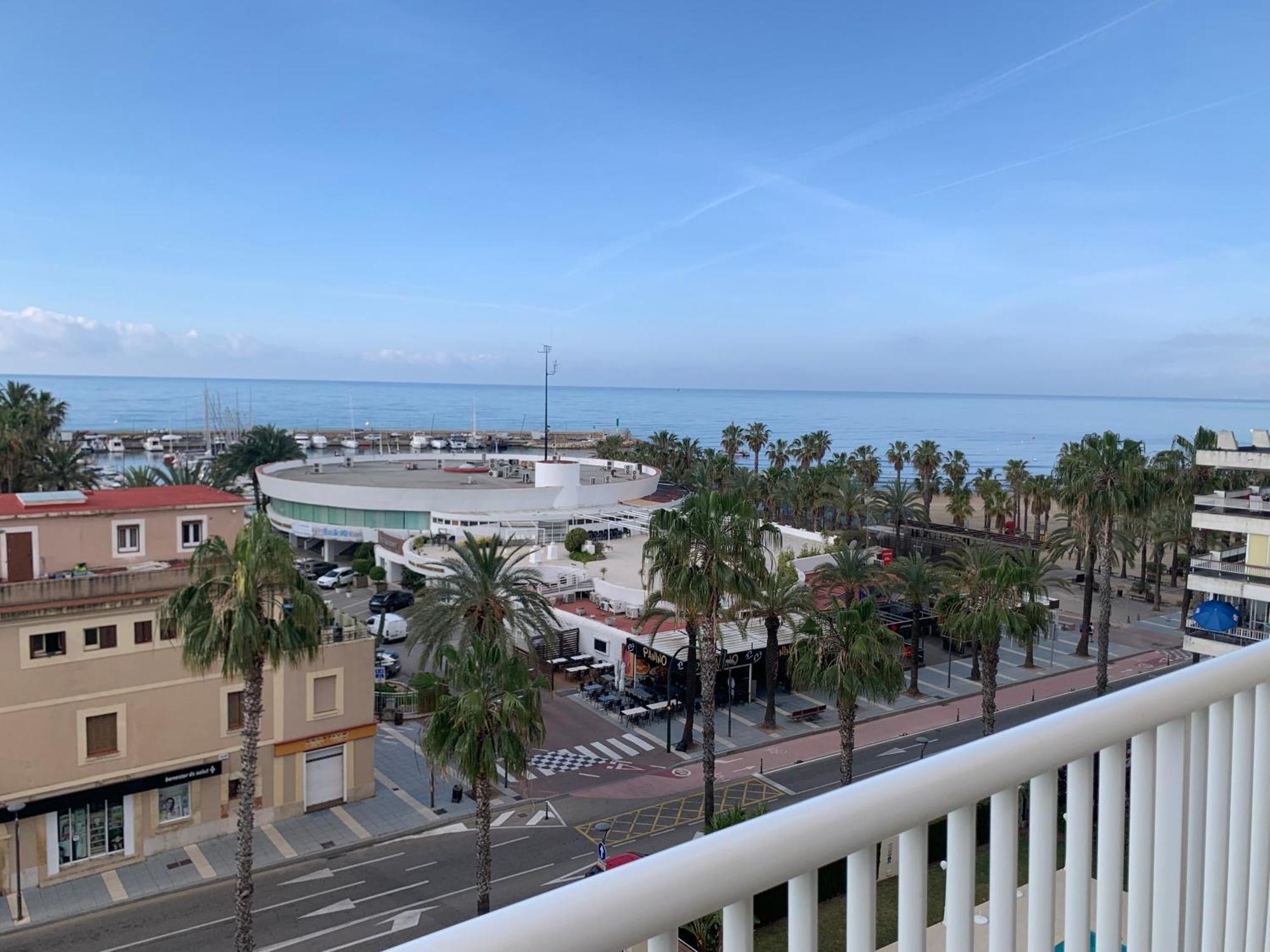 Deluxe Double Room with Balcony and Sea View,1671866444:JPEG