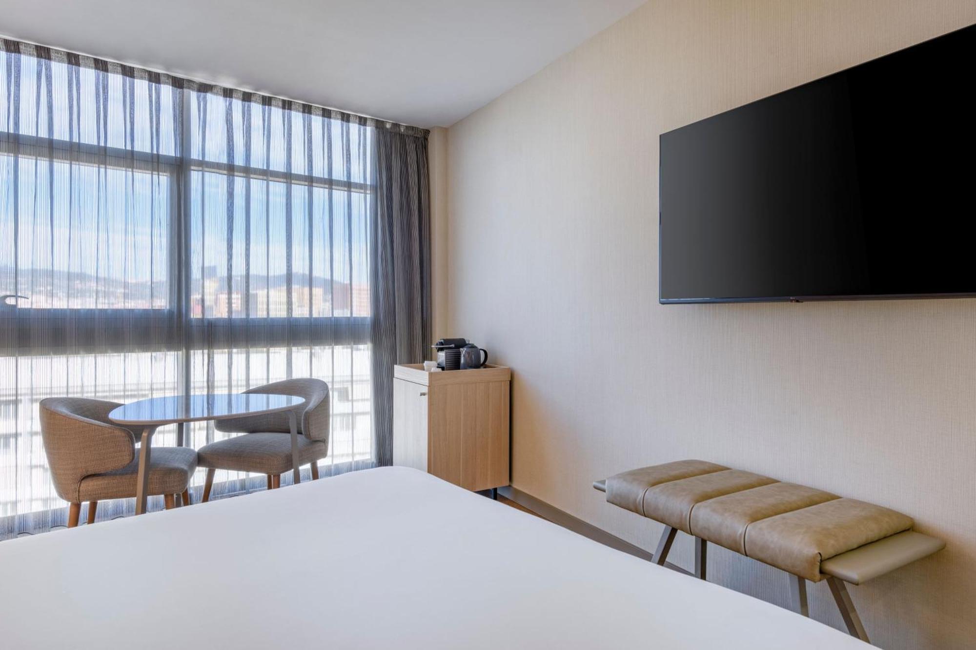 King Room City View,1533883798:JPEG