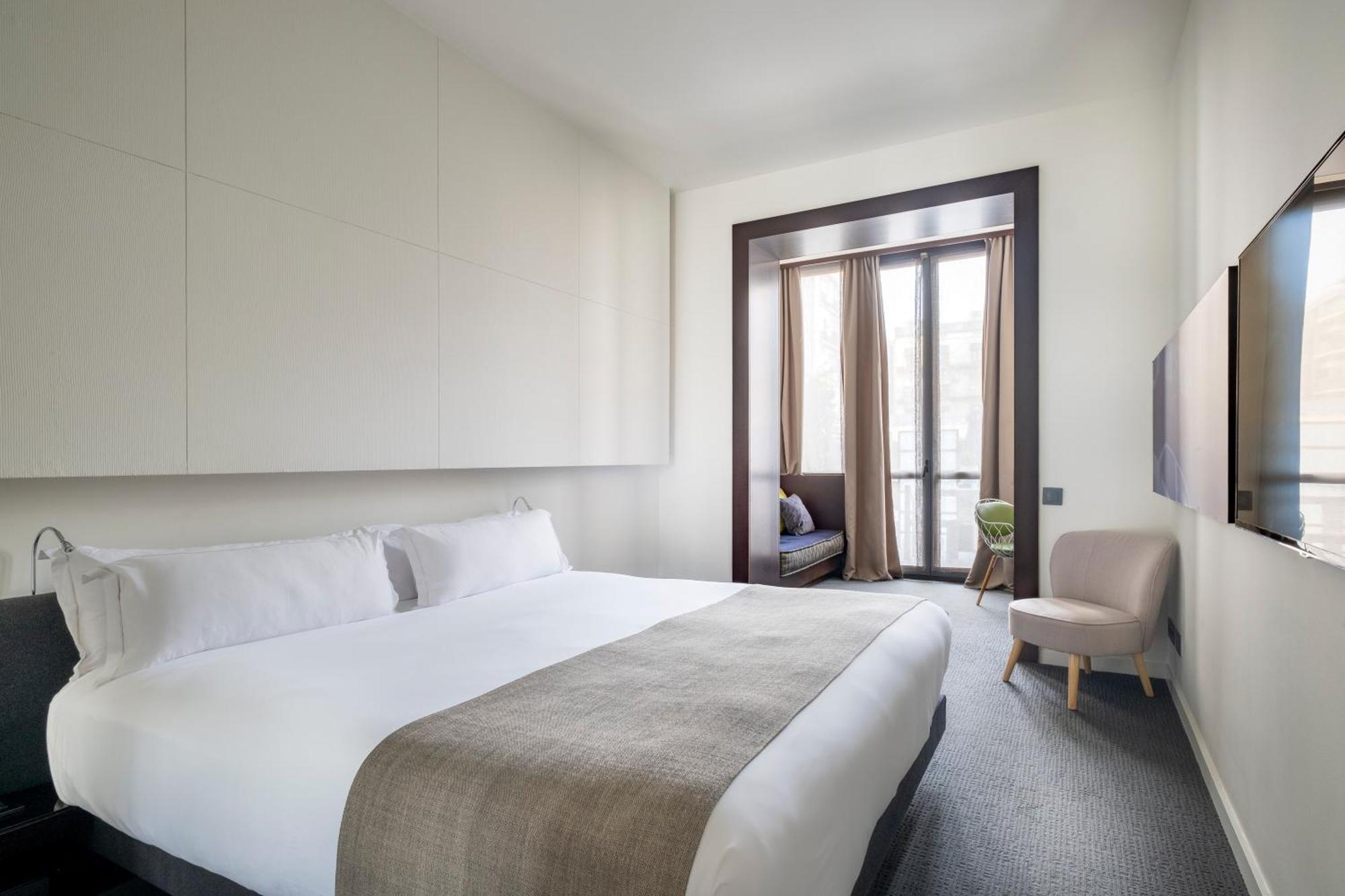 Junior Suite,1537910062:JPEG