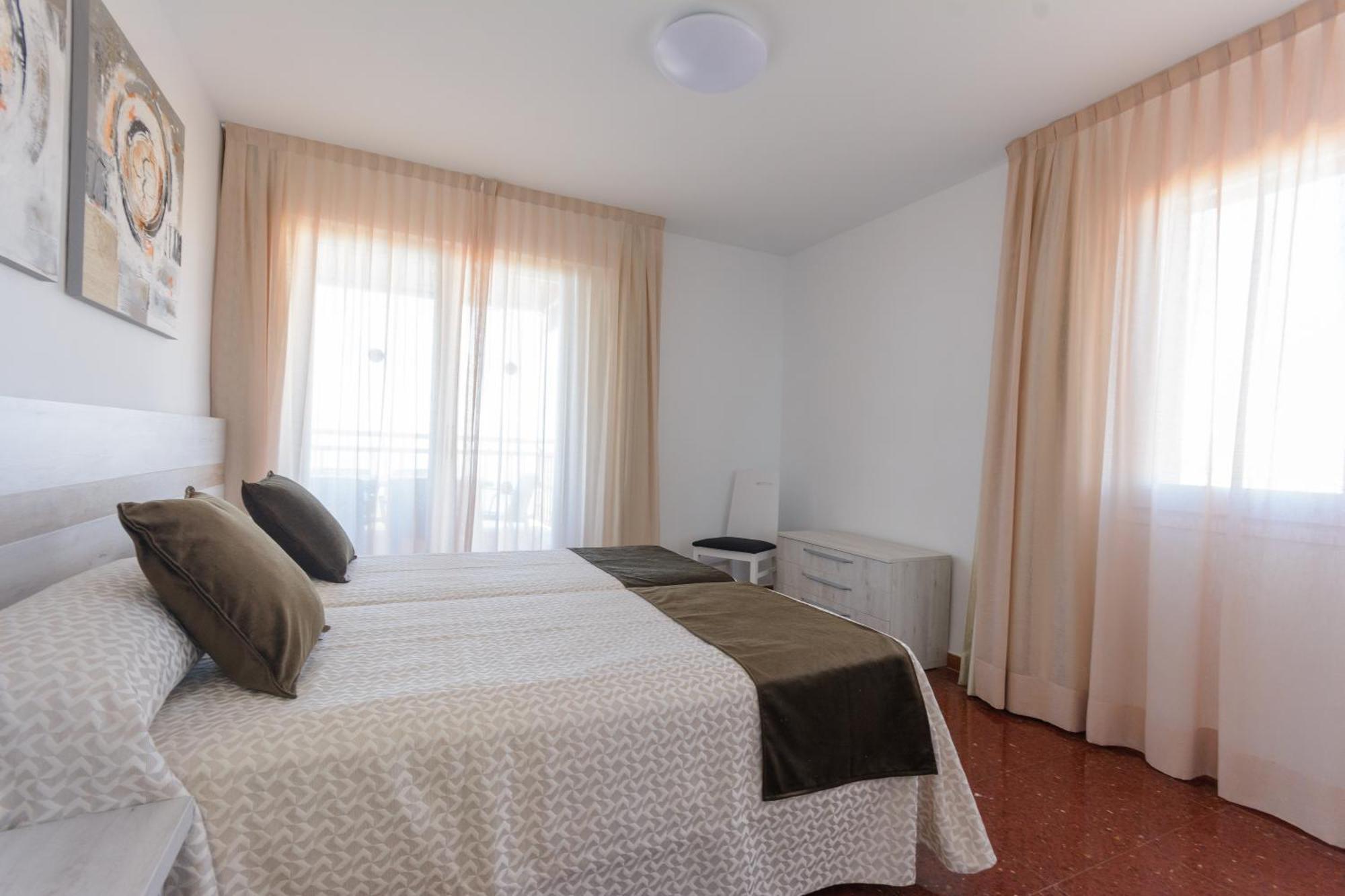 Deluxe Apartment,1539895093:JPEG