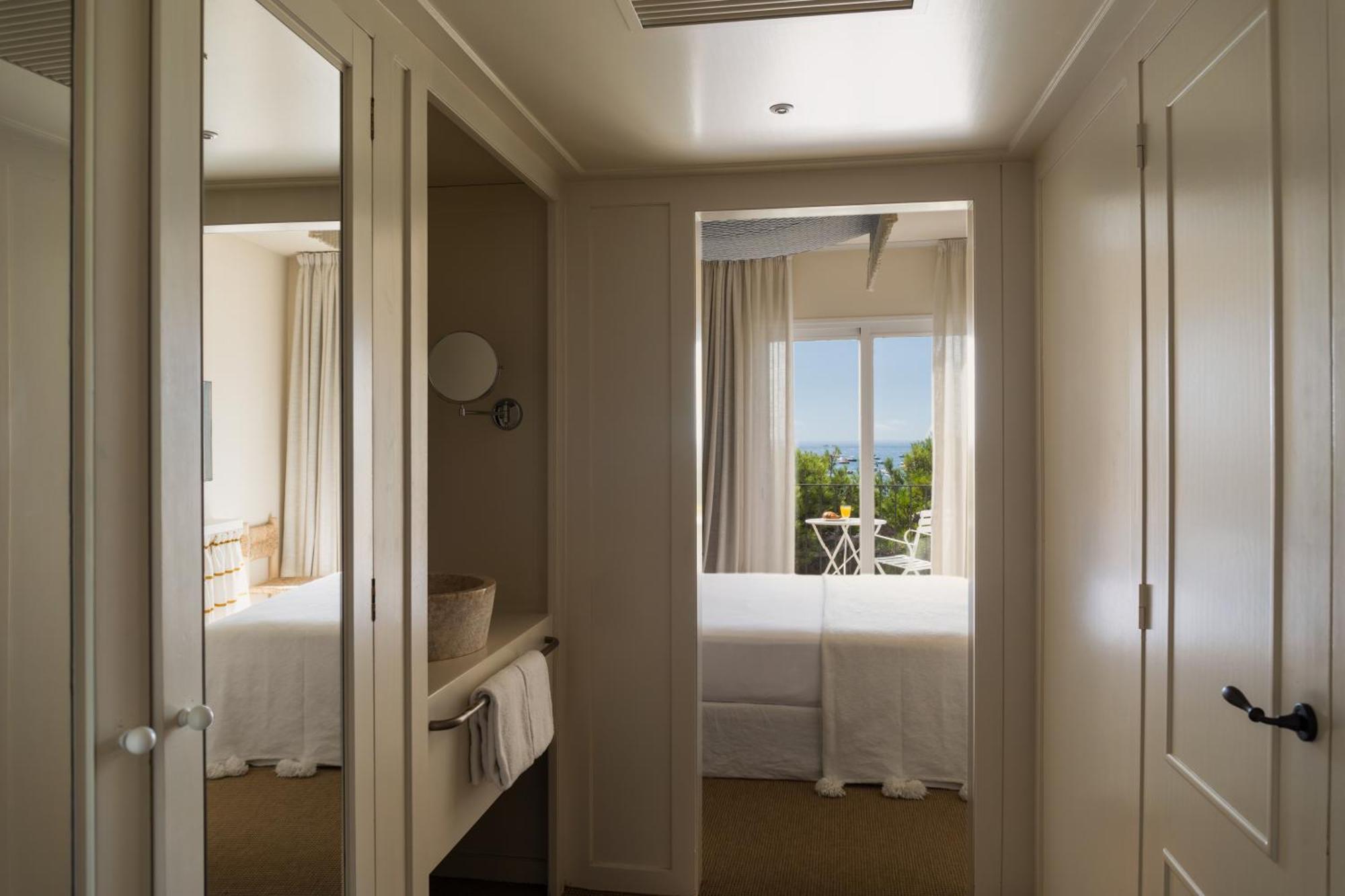 Double Room Sea View,1551750361:JPEG
