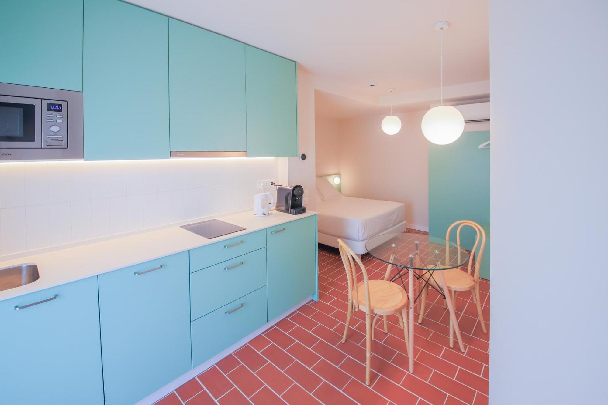 Studio Apartment