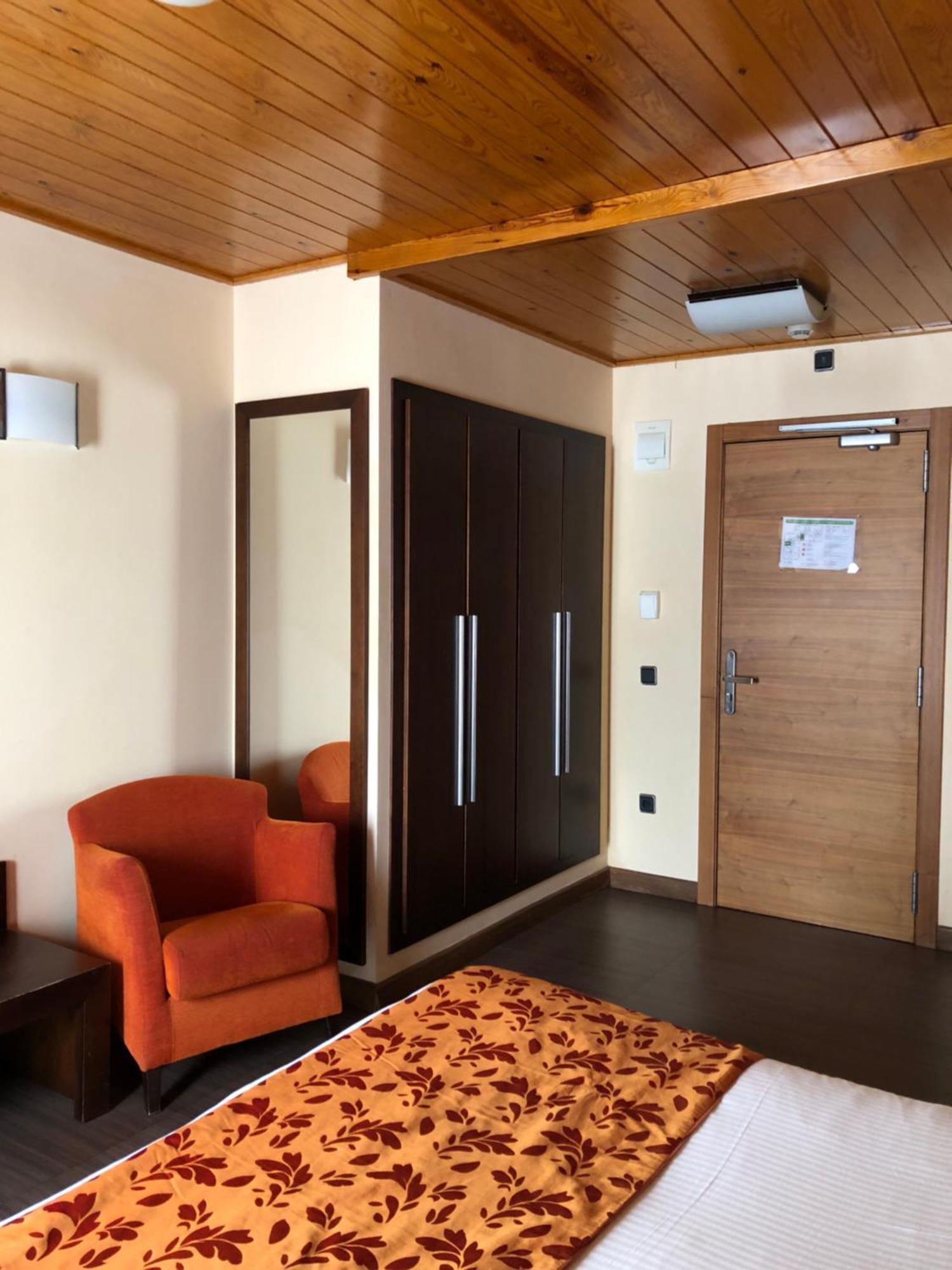 Double or Twin Room,1583651661:JPEG