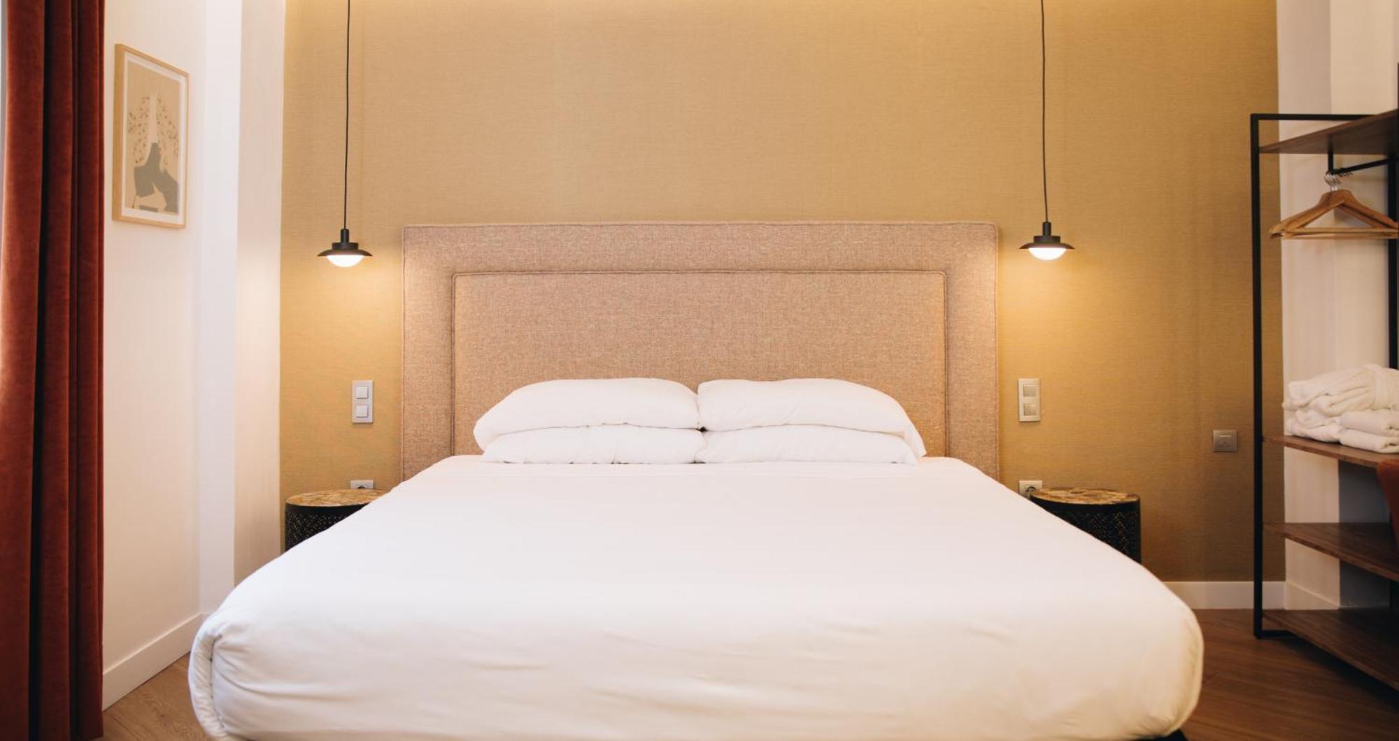 Deluxe Suite with Spa Bath,1589583983:JPEG