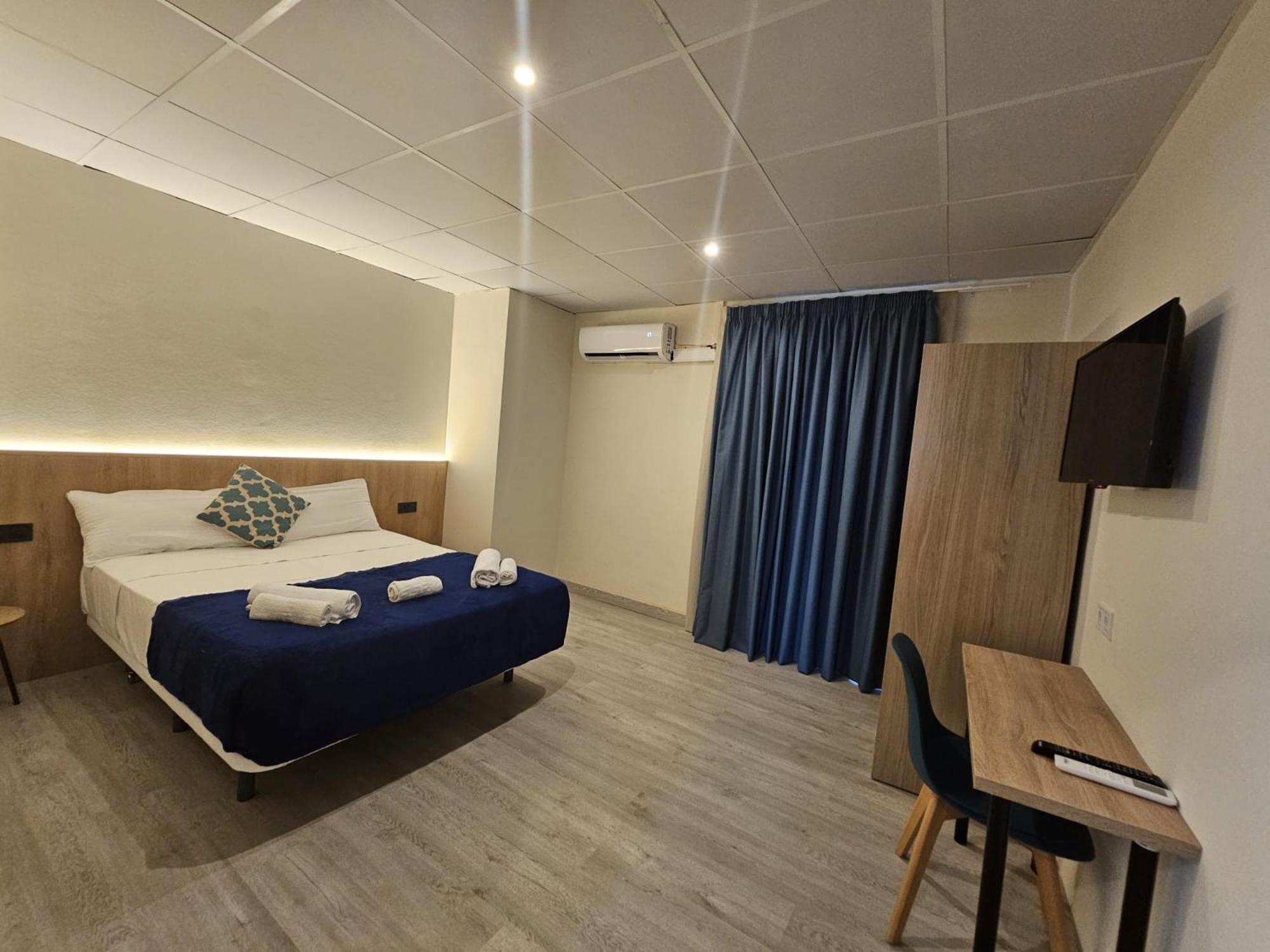 Large Double Room,1603769462:JPEG