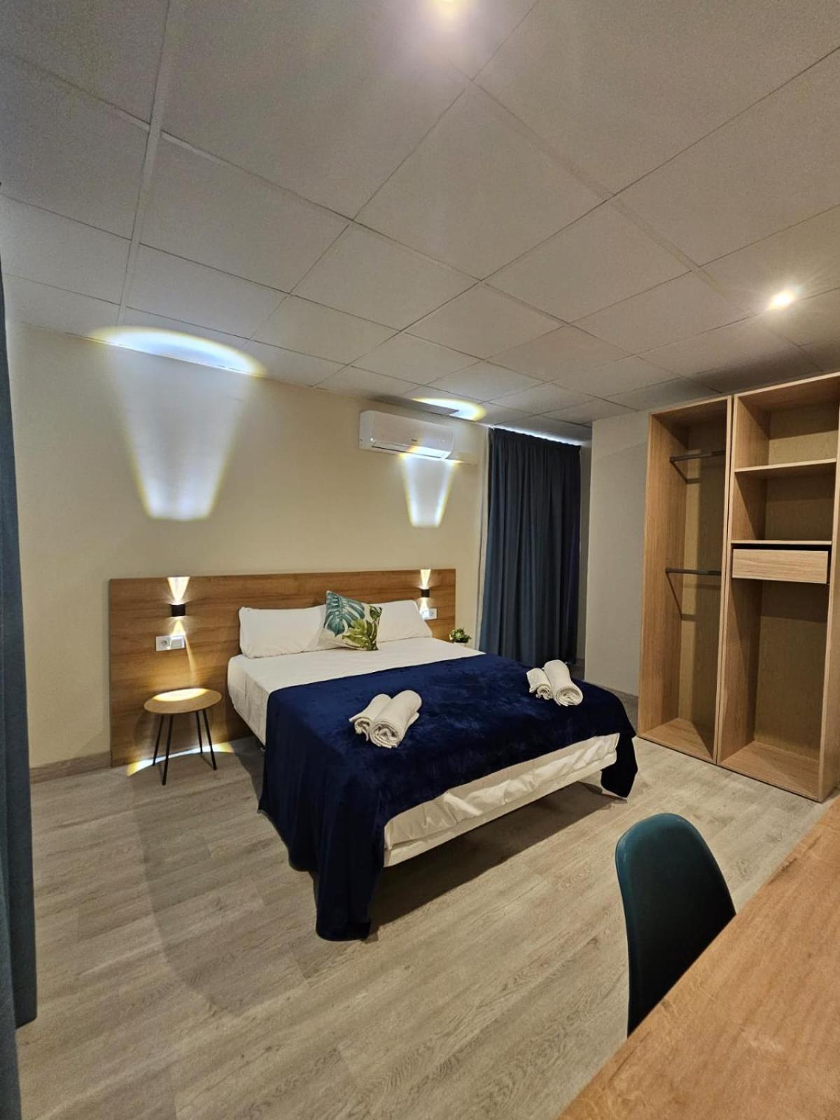 Large Double Room,1603769462:JPEG