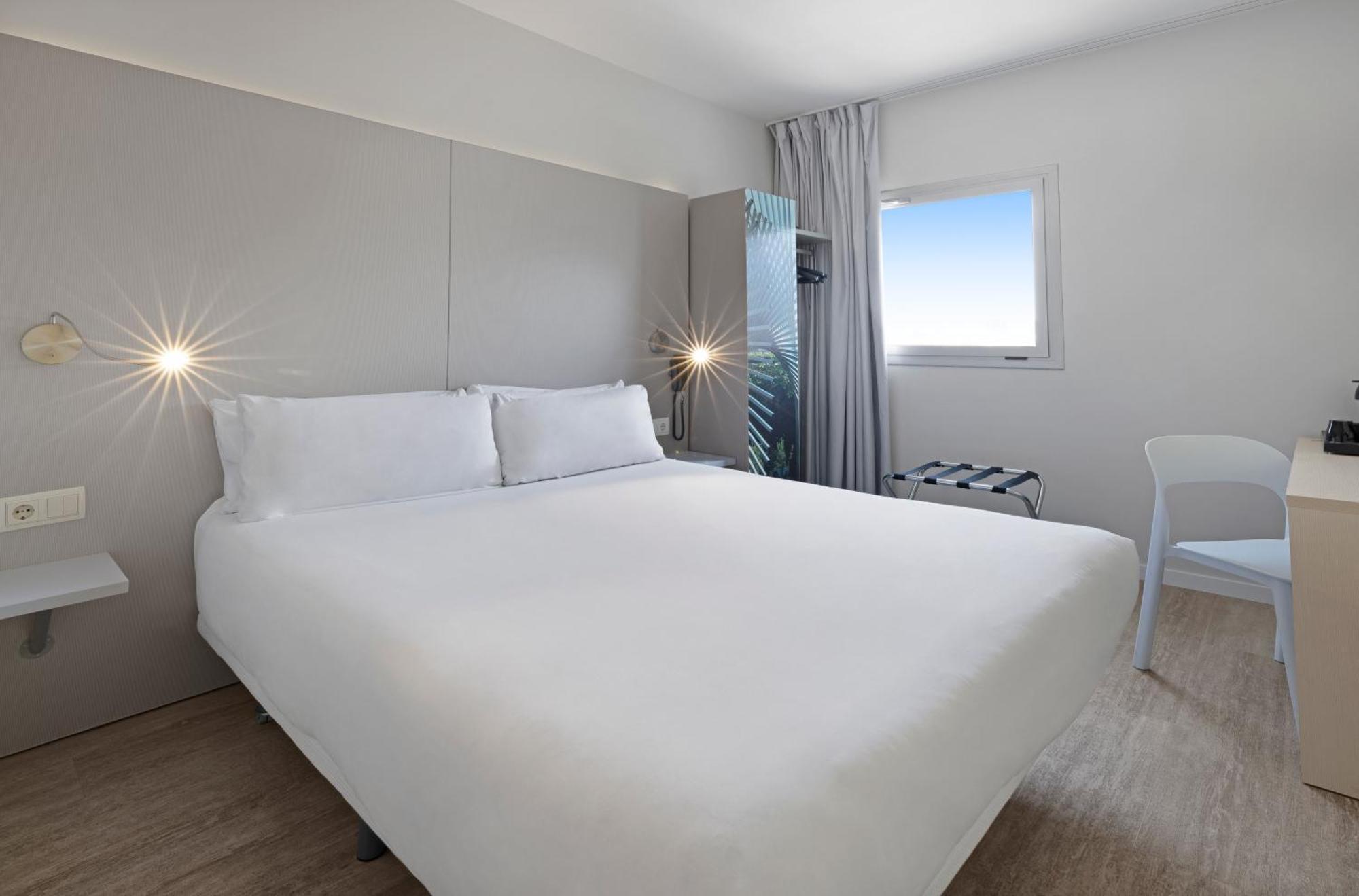 Superior Double Room,1607219074:JPEG