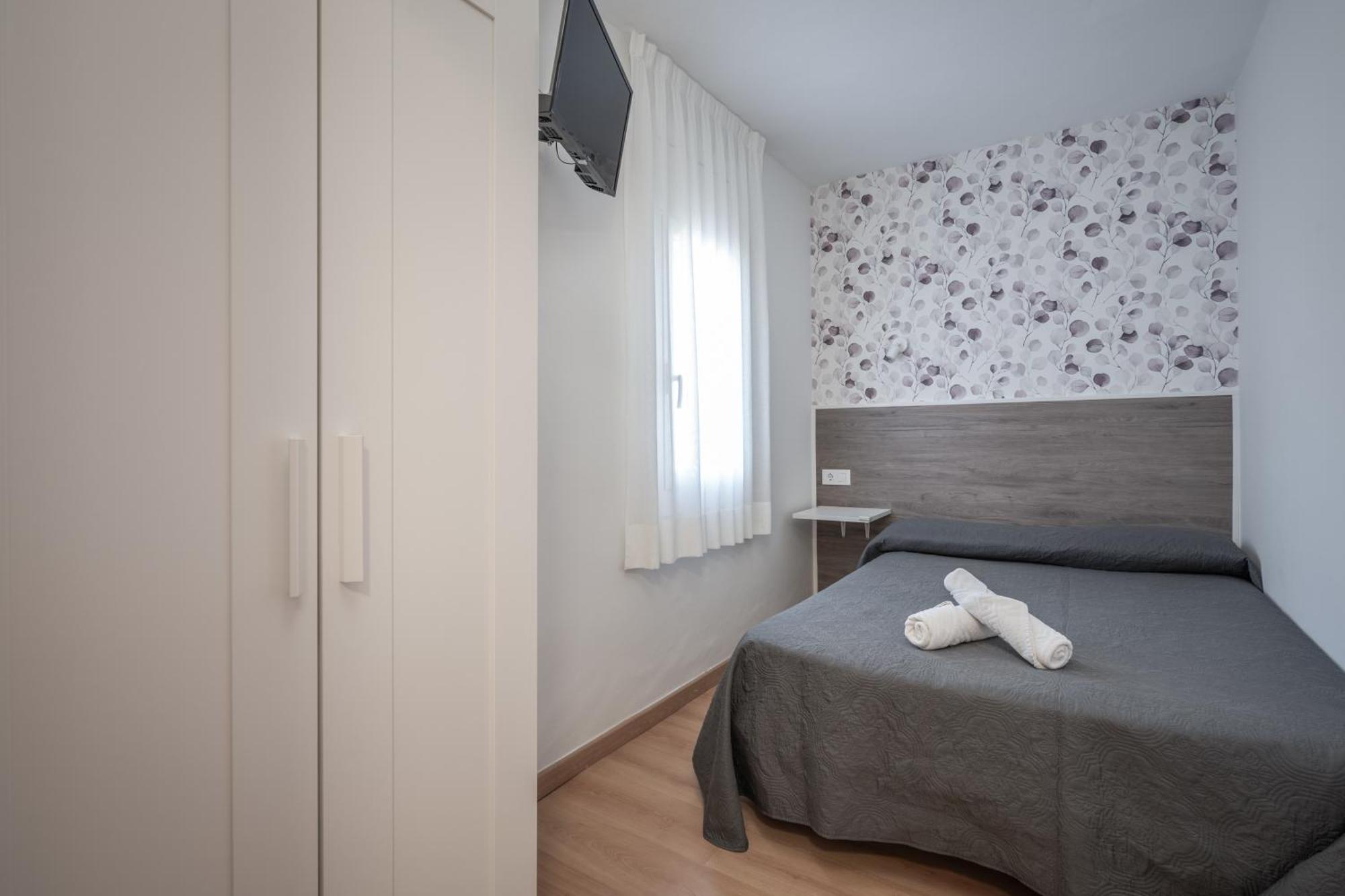 Single Room,1617458757:JPEG