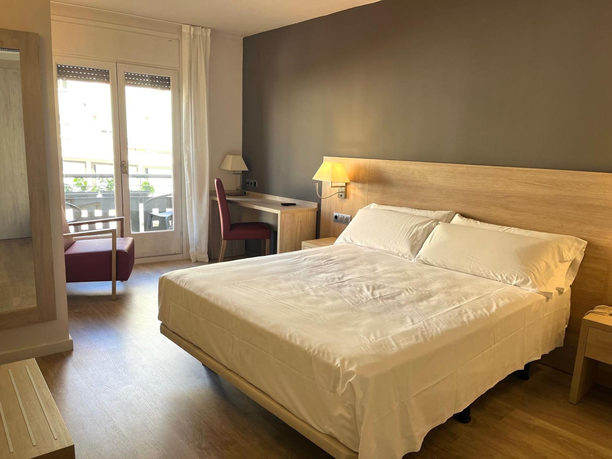 Triple Room Balcony