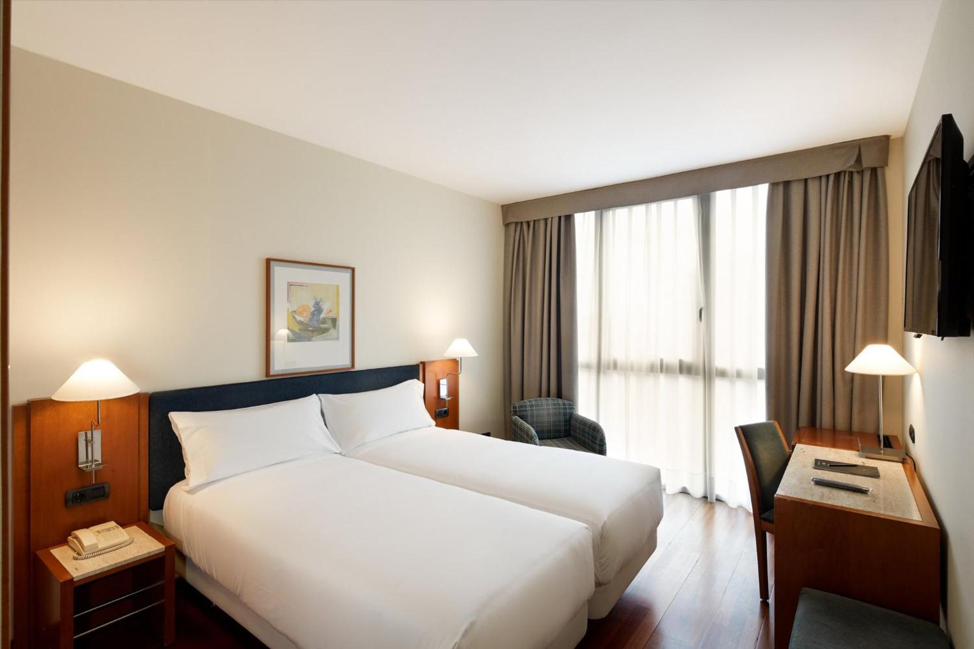 Twin Room,1652743569:JPEG