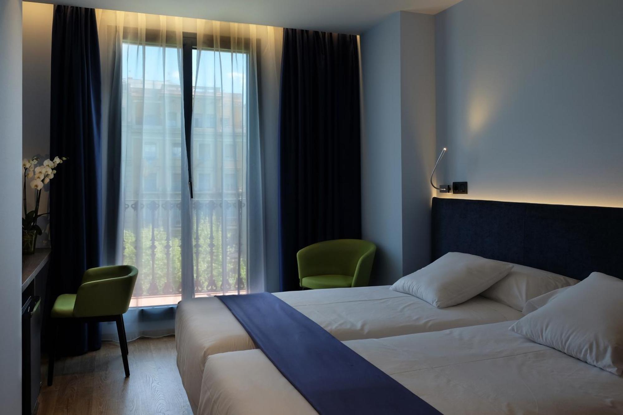 Twin Room Balcony,1655294128:JPEG