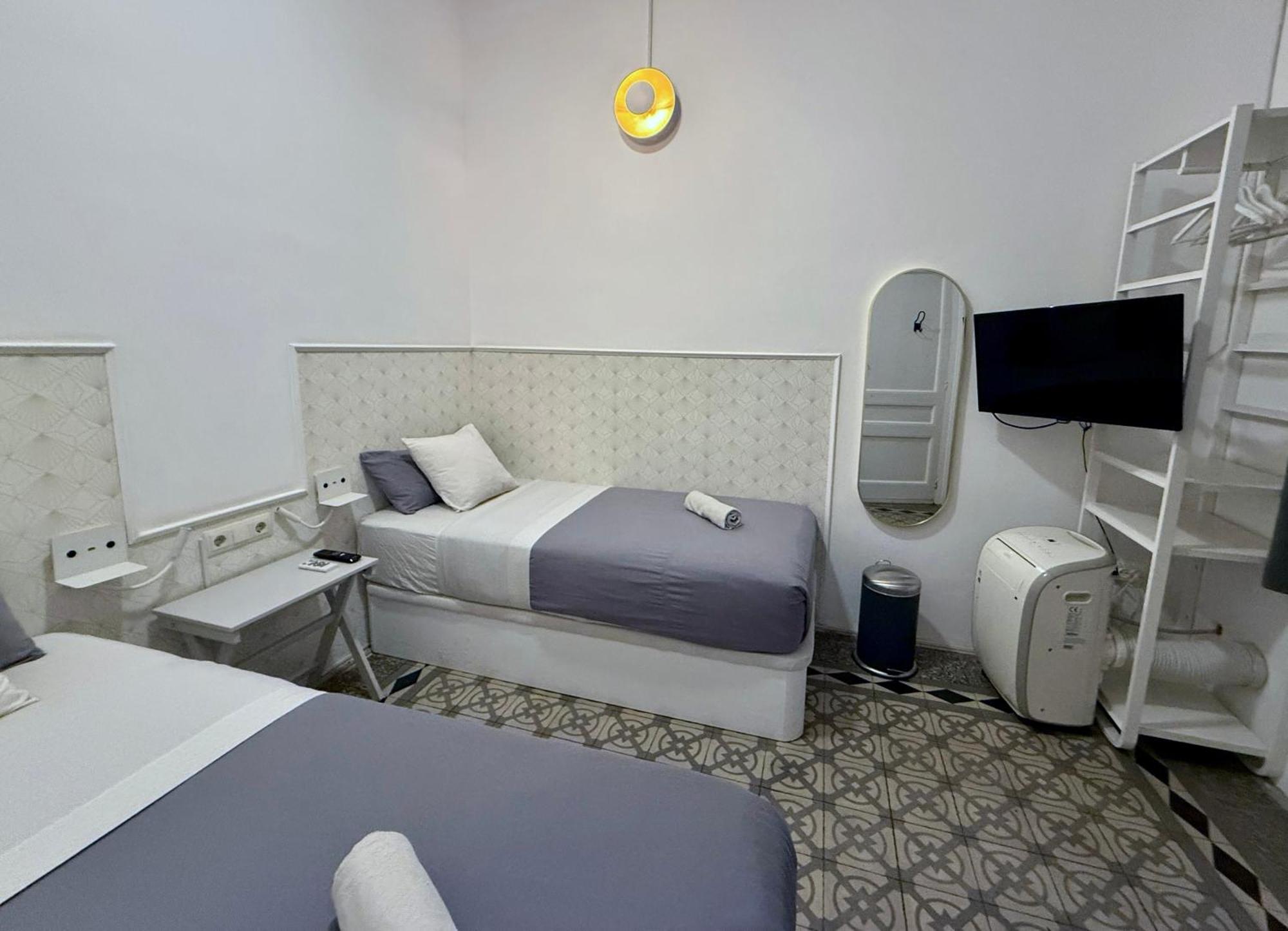 Twin Room,1666670862:JPEG