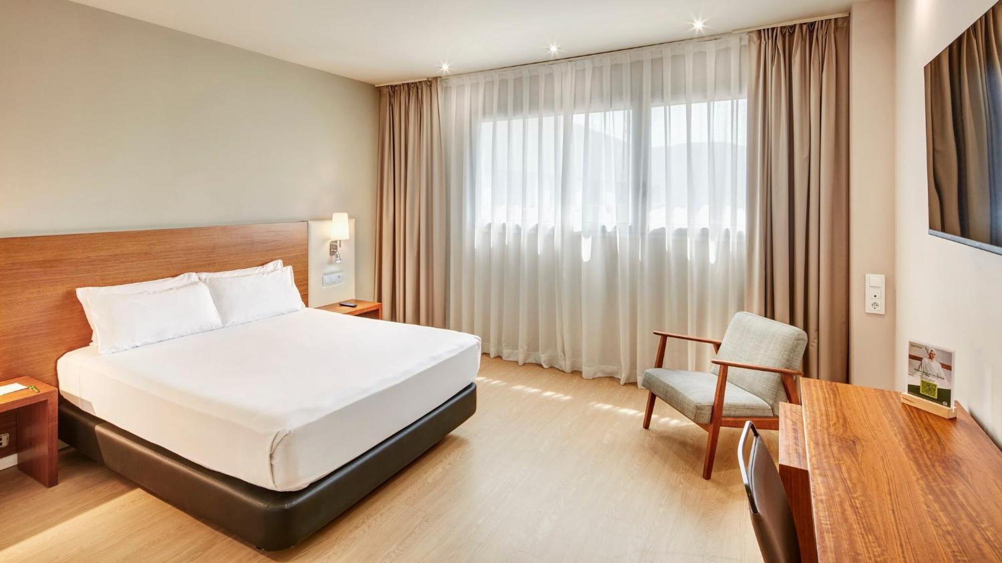 Superior Double Room,1686424970:JPEG