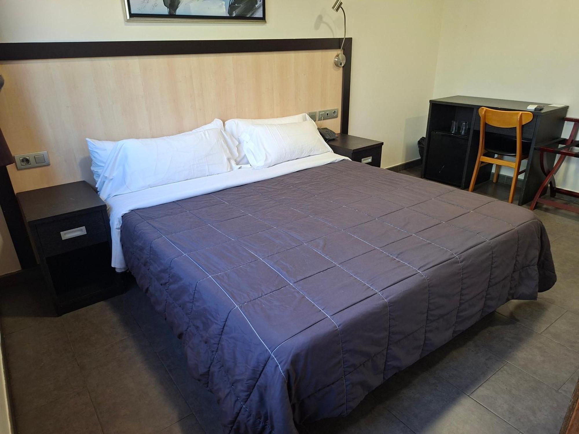 Double Room,1722910055:JPEG