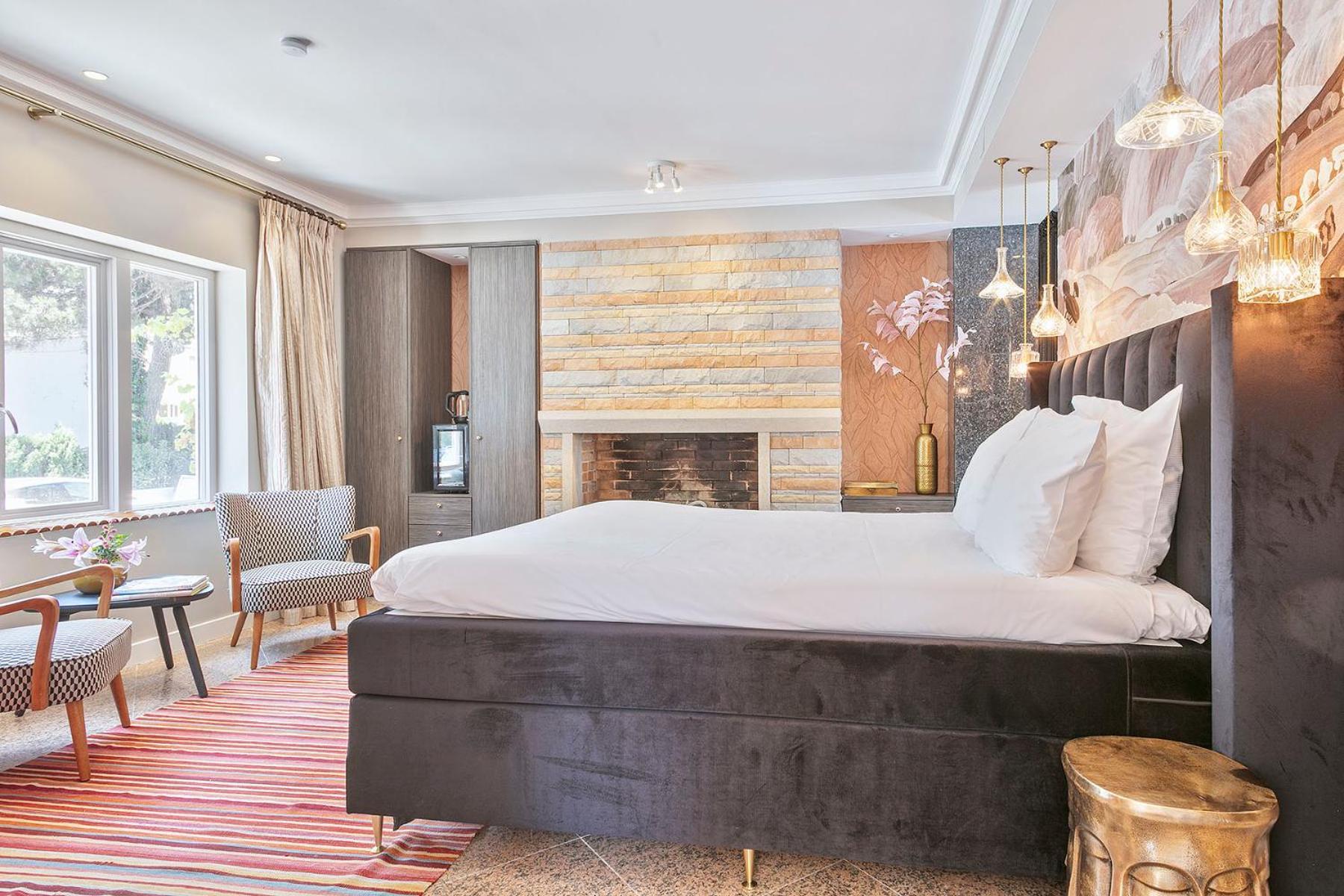 Deluxe Queen Room,1742581803:JPEG