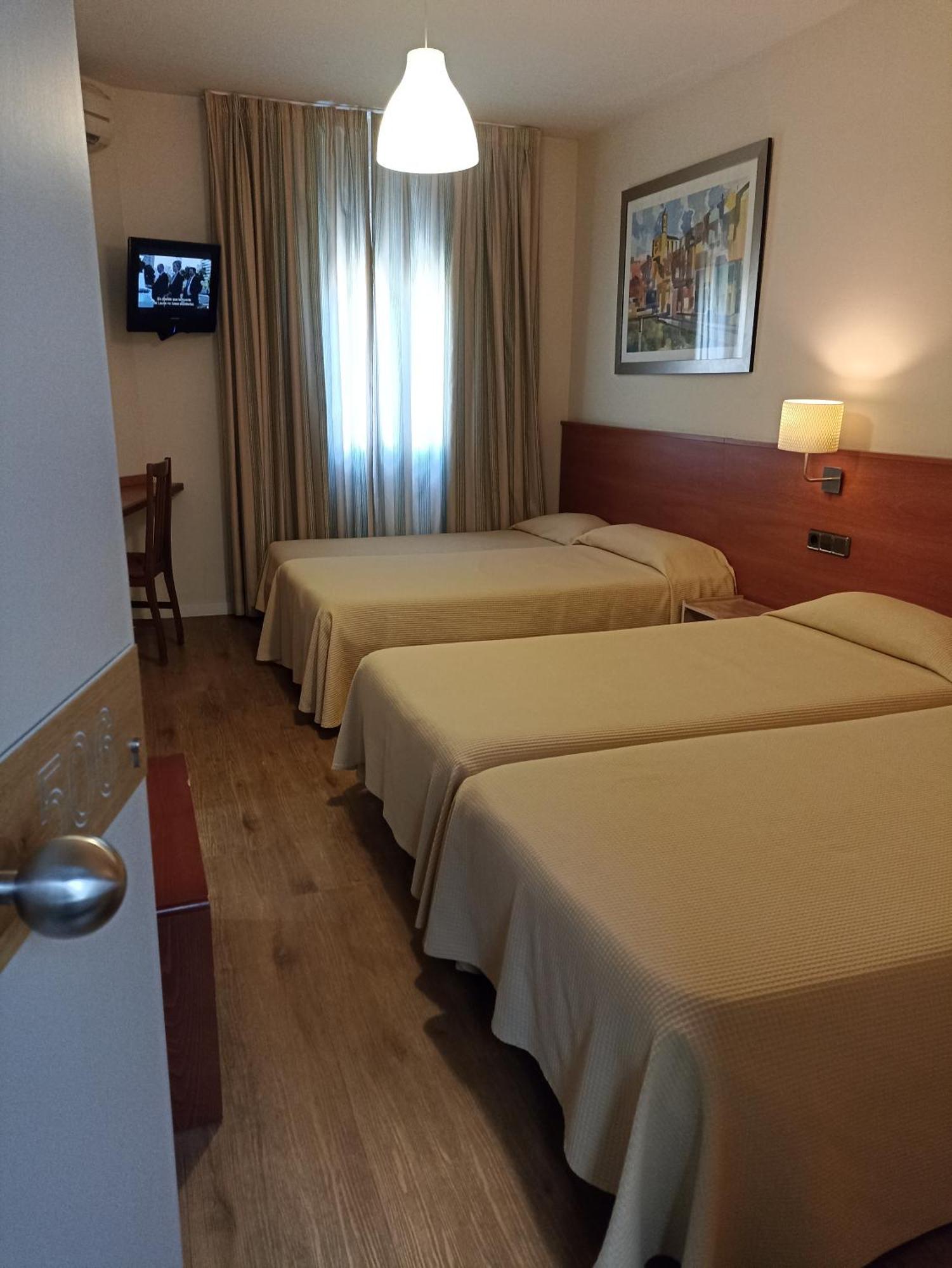 Quadruple Room,1742648665:JPEG