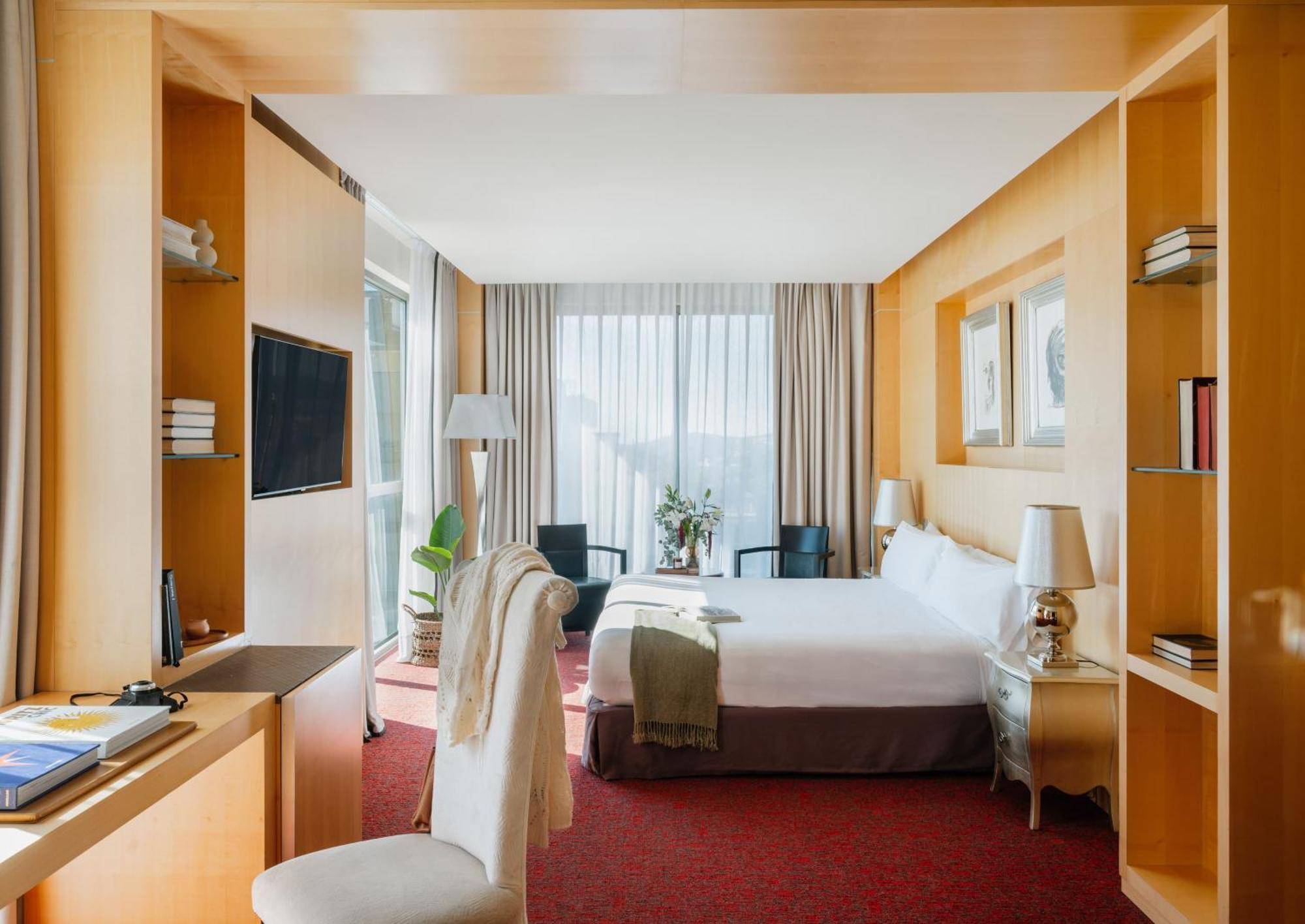 Junior Suite City View,1765868215:JPEG