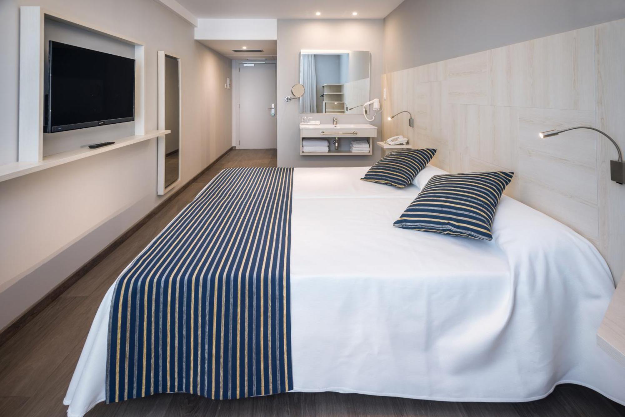 Budget Twin Room,1213940857:JPEG