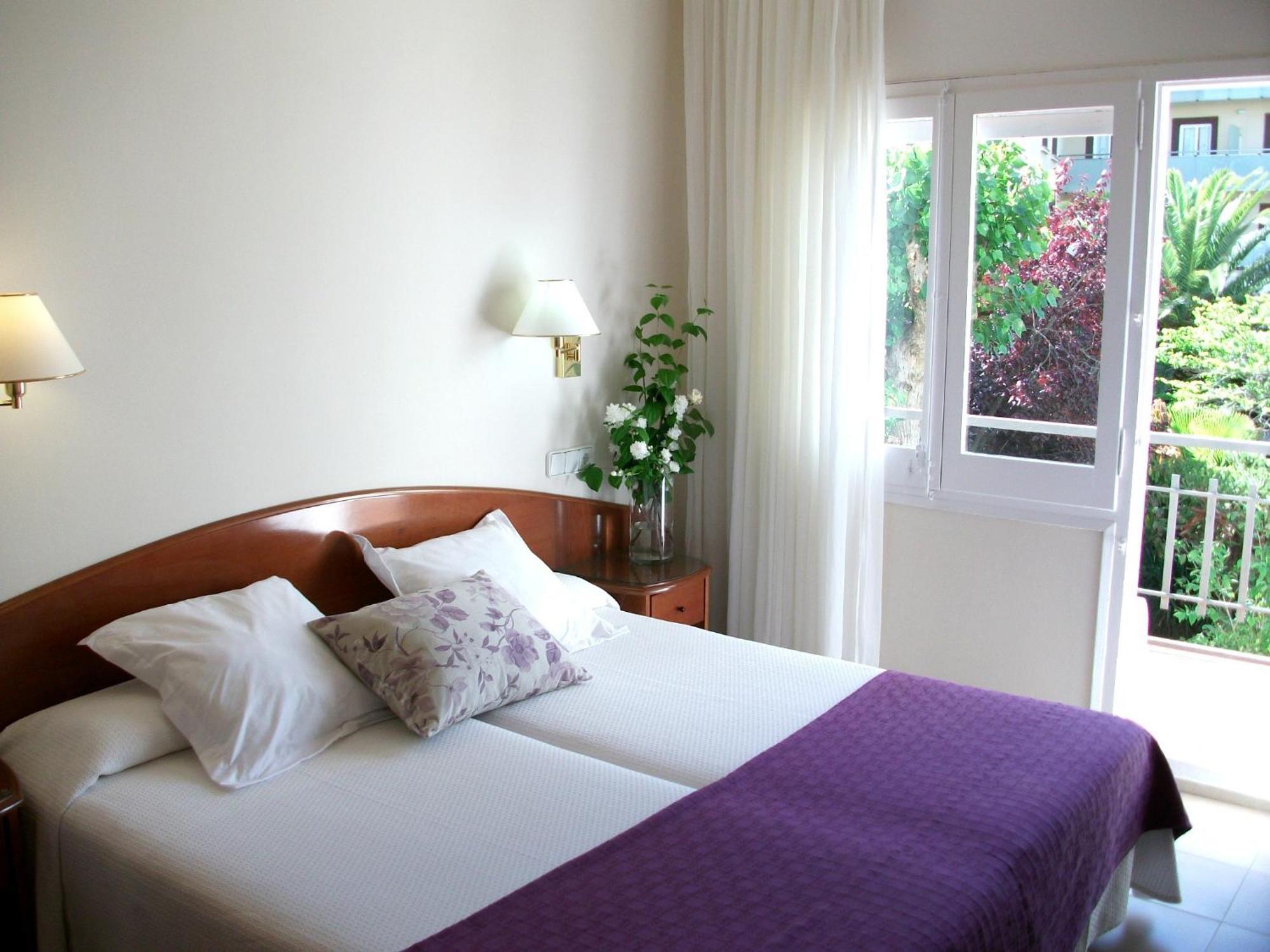 Double or Twin Room with Balcony