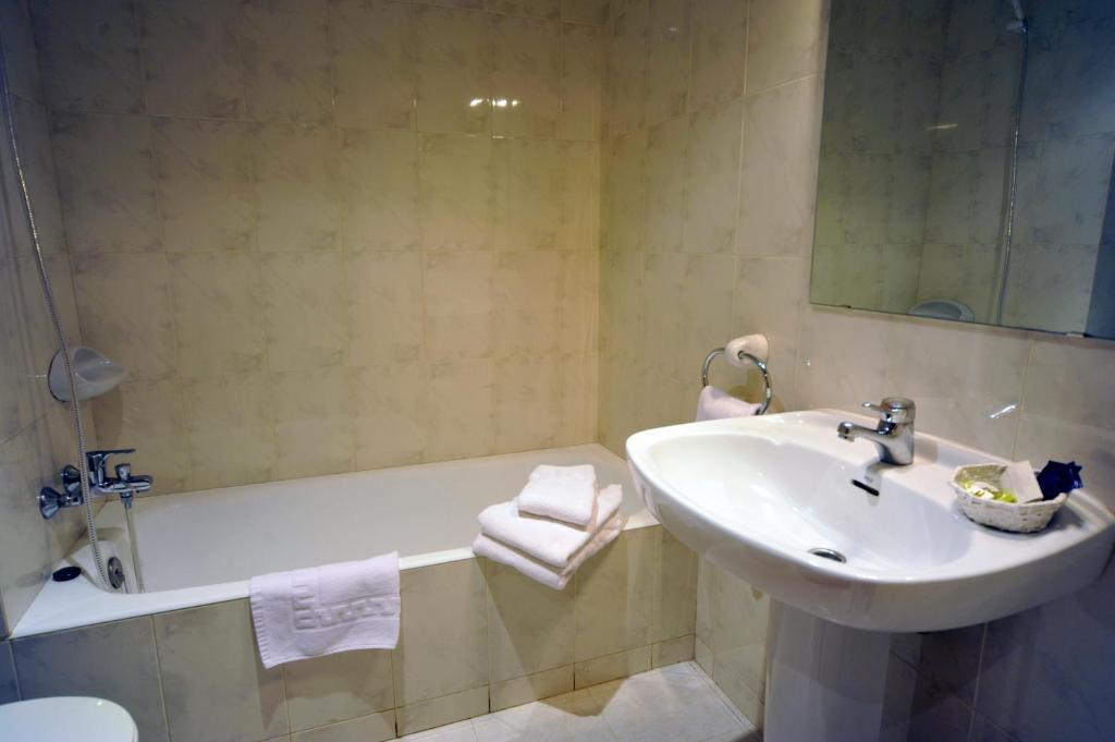 Double or Twin Room,150275137:JPEG