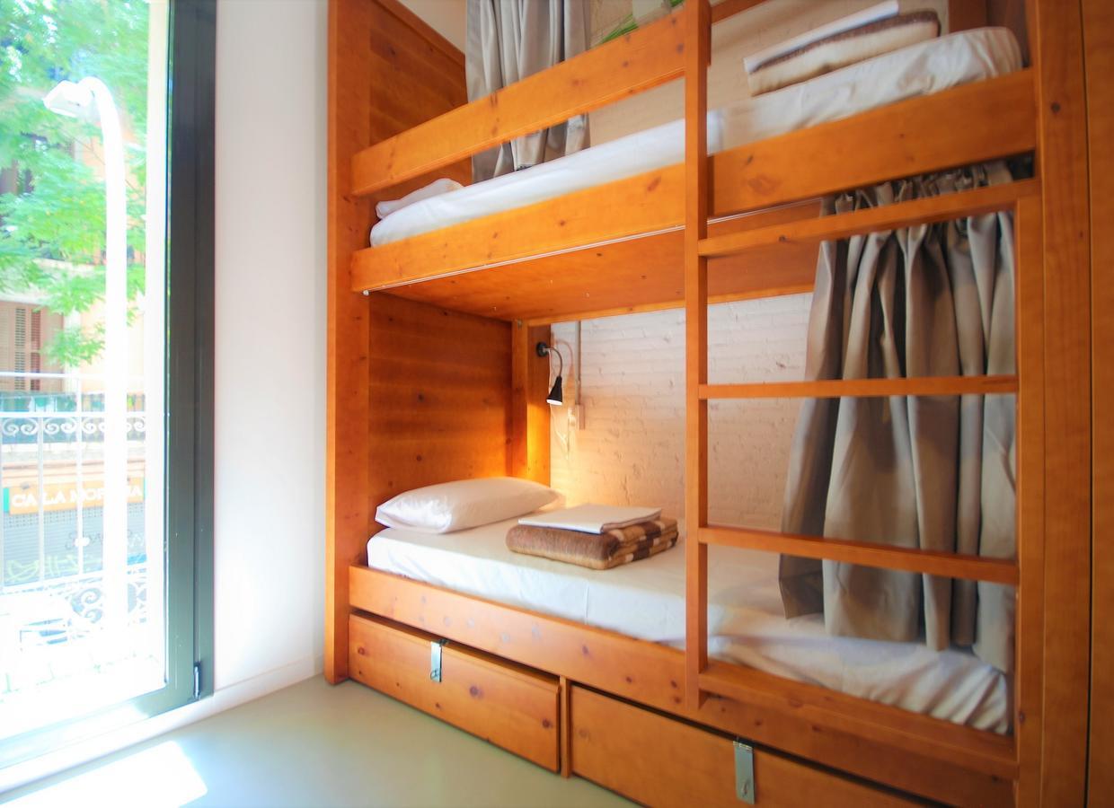 Bed 14-Bed Mixed Dormitory Room,542996640:JPEG
